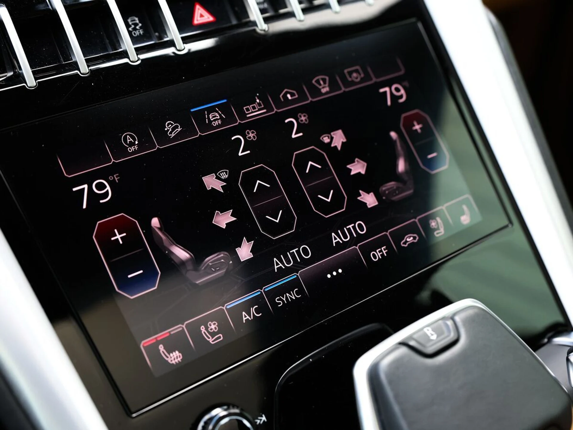 mph009_702904925_ikwdtkl0ja40pguo1ejxkqta9m17_8c0053f1e0