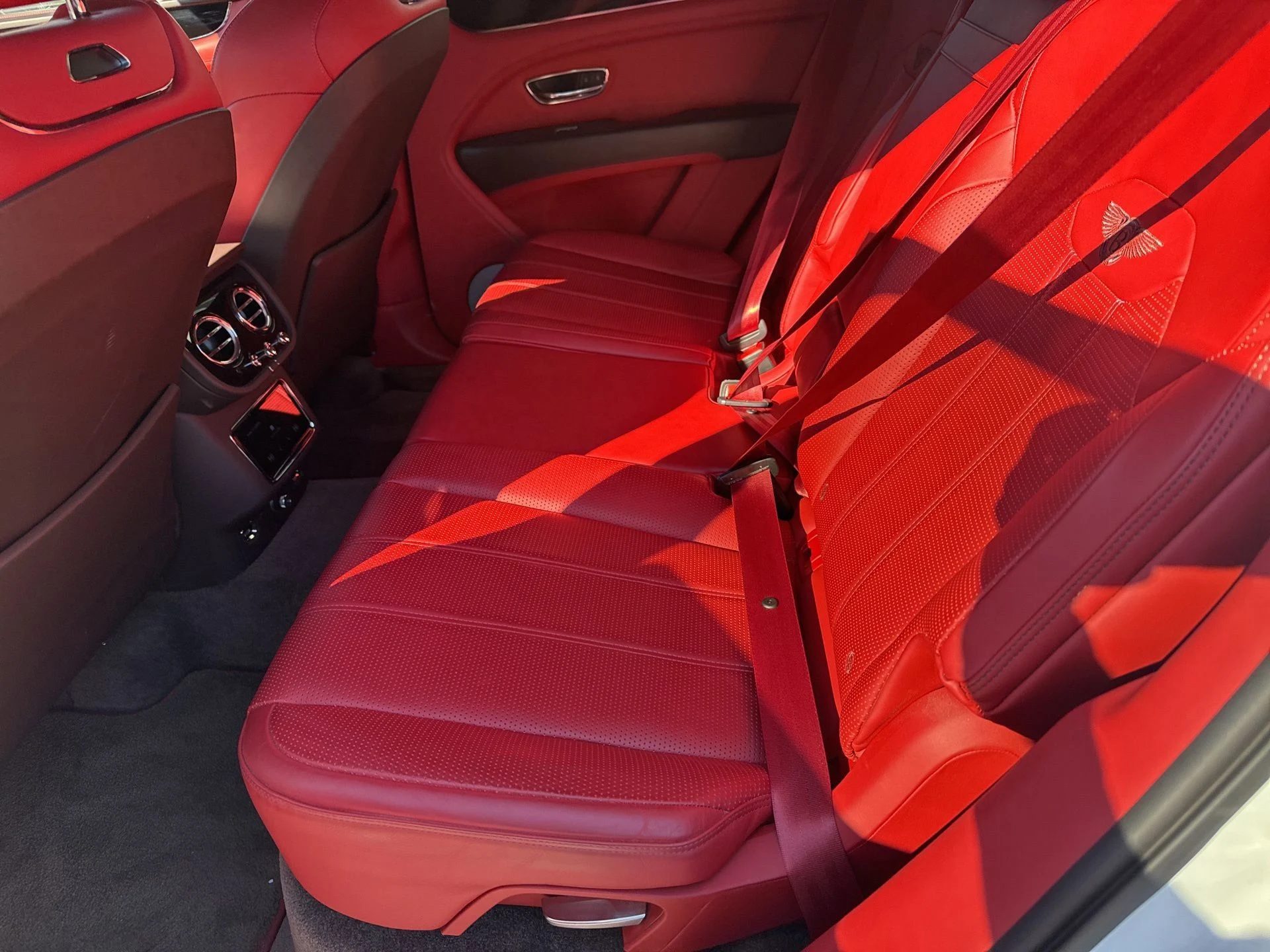 mph009_703412249_206c318de53b44ad8fab14f709047822_6eb0ba1974