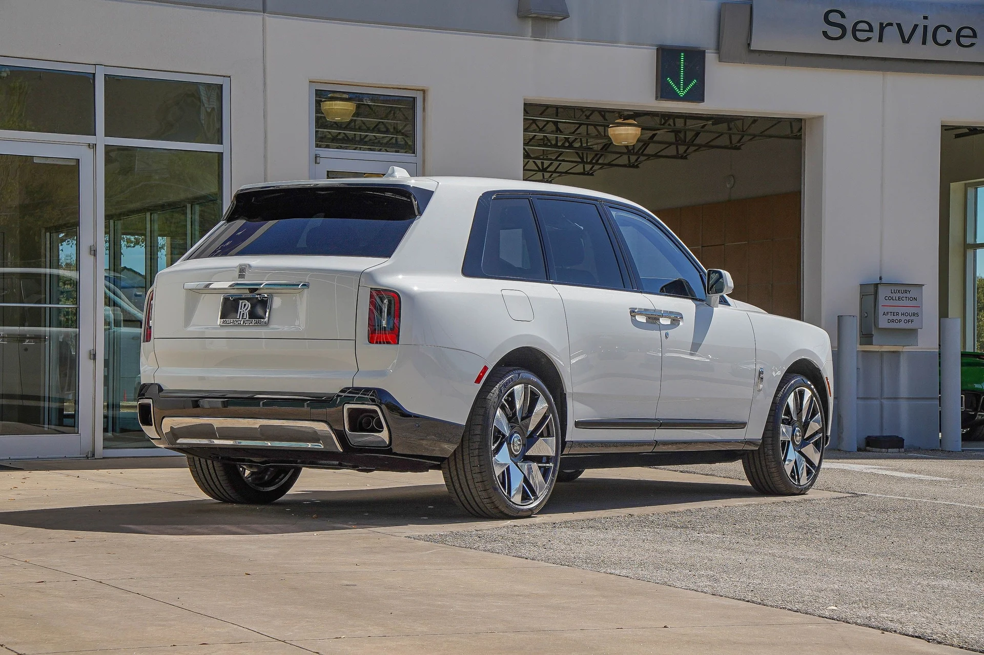 mph009_709647516_Hi_Tech_Luxury_Imports_LLC_SLA_13_HA_06_TU_234902_image_9_6abf7f3d08