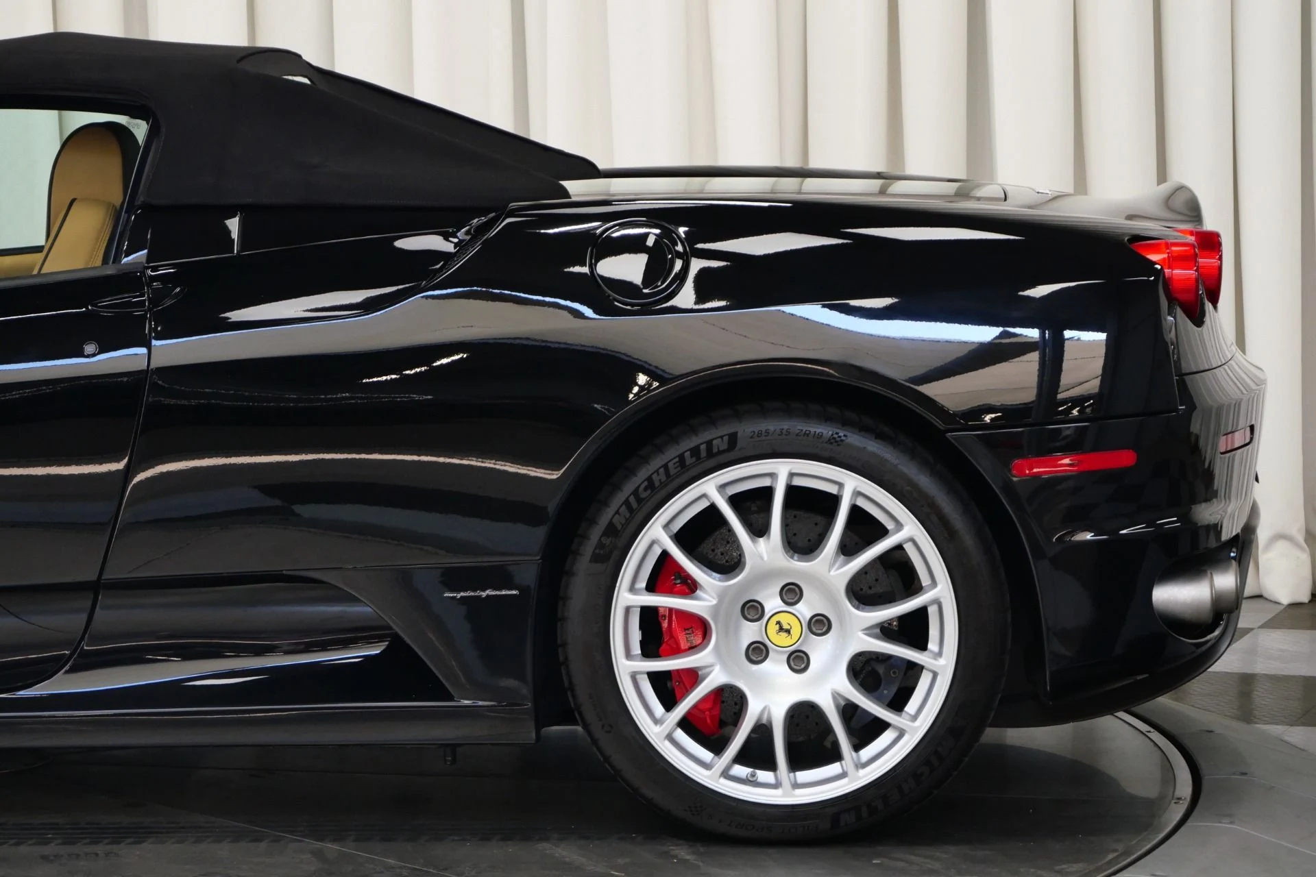 mph009_715536124_Used_2008_Ferrari_F430_Spider_1752604343_17a8bbb719