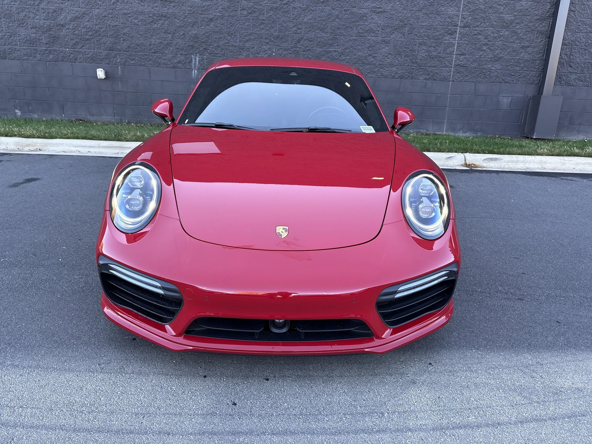 mph009_71655447_08aaf4c765094f6fbba066f97ce01525_974dfc25e9