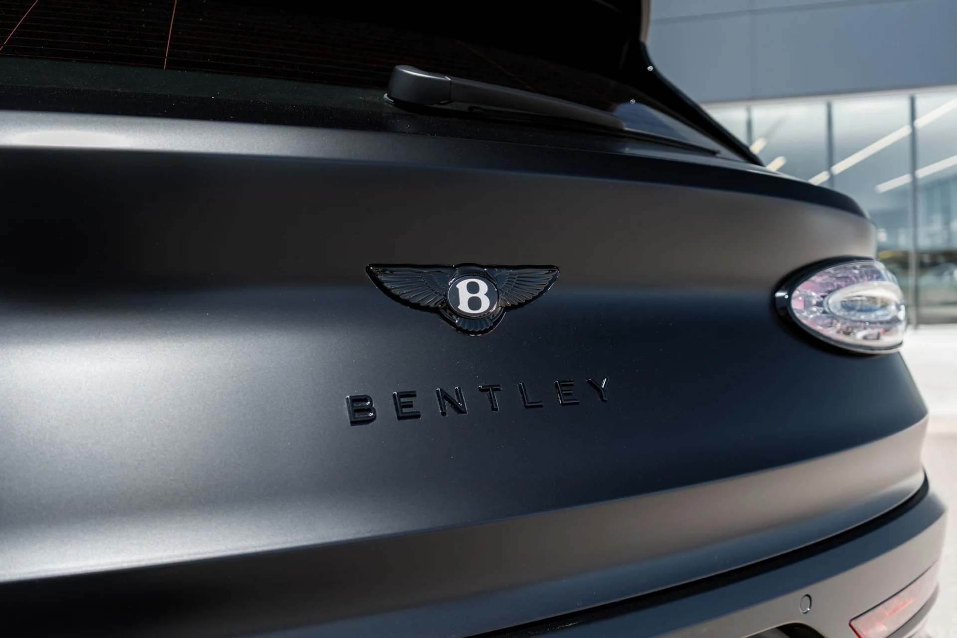 mph009_72138563_f2e7c4f2_22a0_4418_8ddb_dfa14d2d26e0_296d5604a3