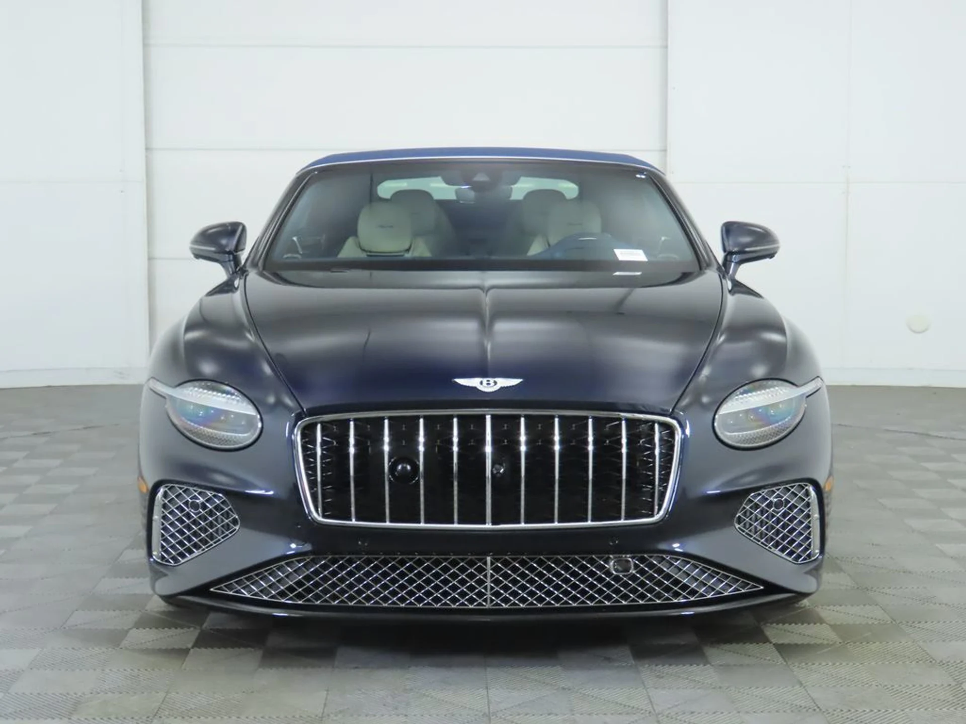 mph009_728287196_new_2026_bentley_continental_gtc_8119_22946843_10_1024_520684376a