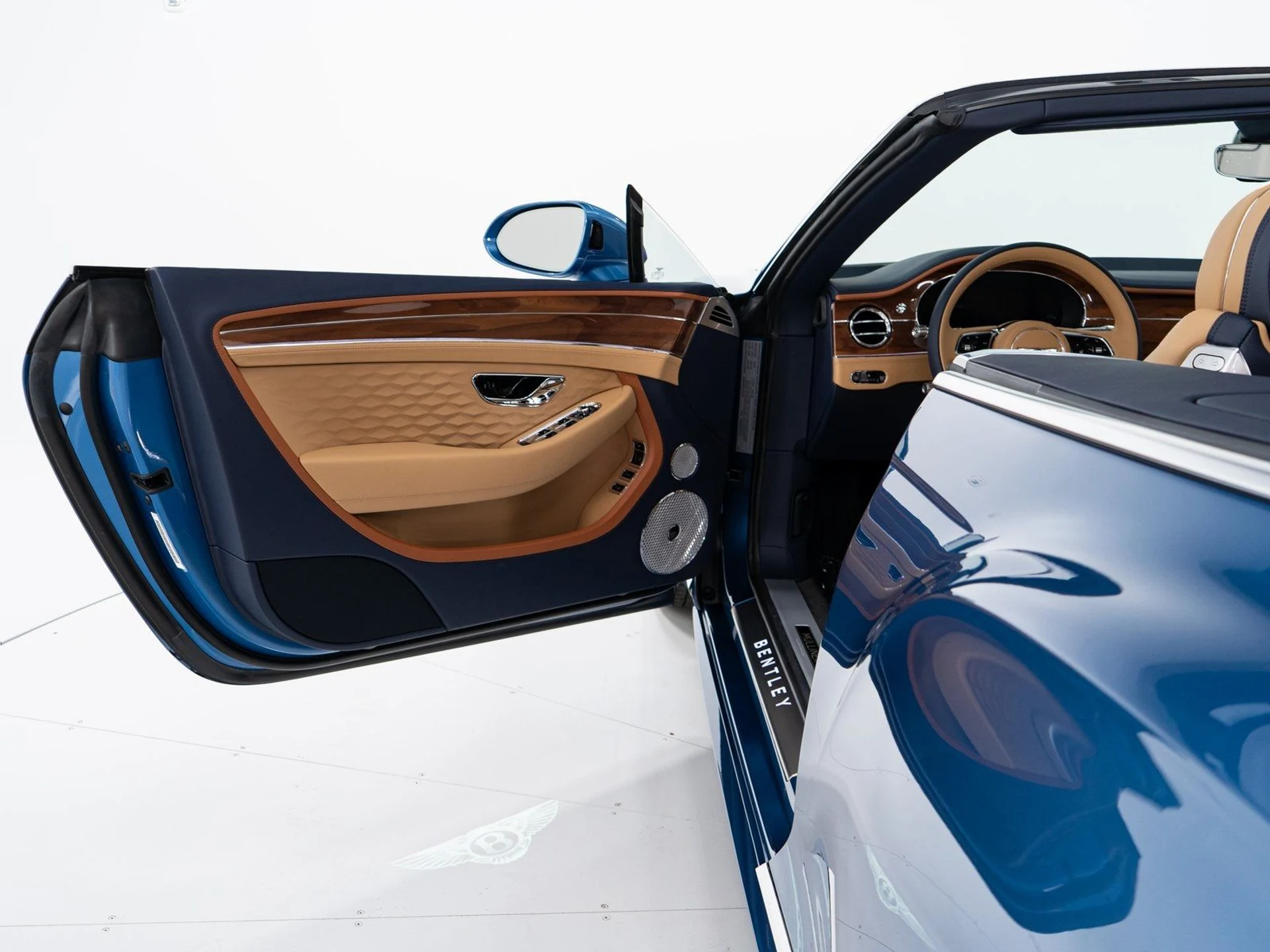 mph009_728375840_7afc11170a145a8a29e8270b8f1f4137_214f2f87ba