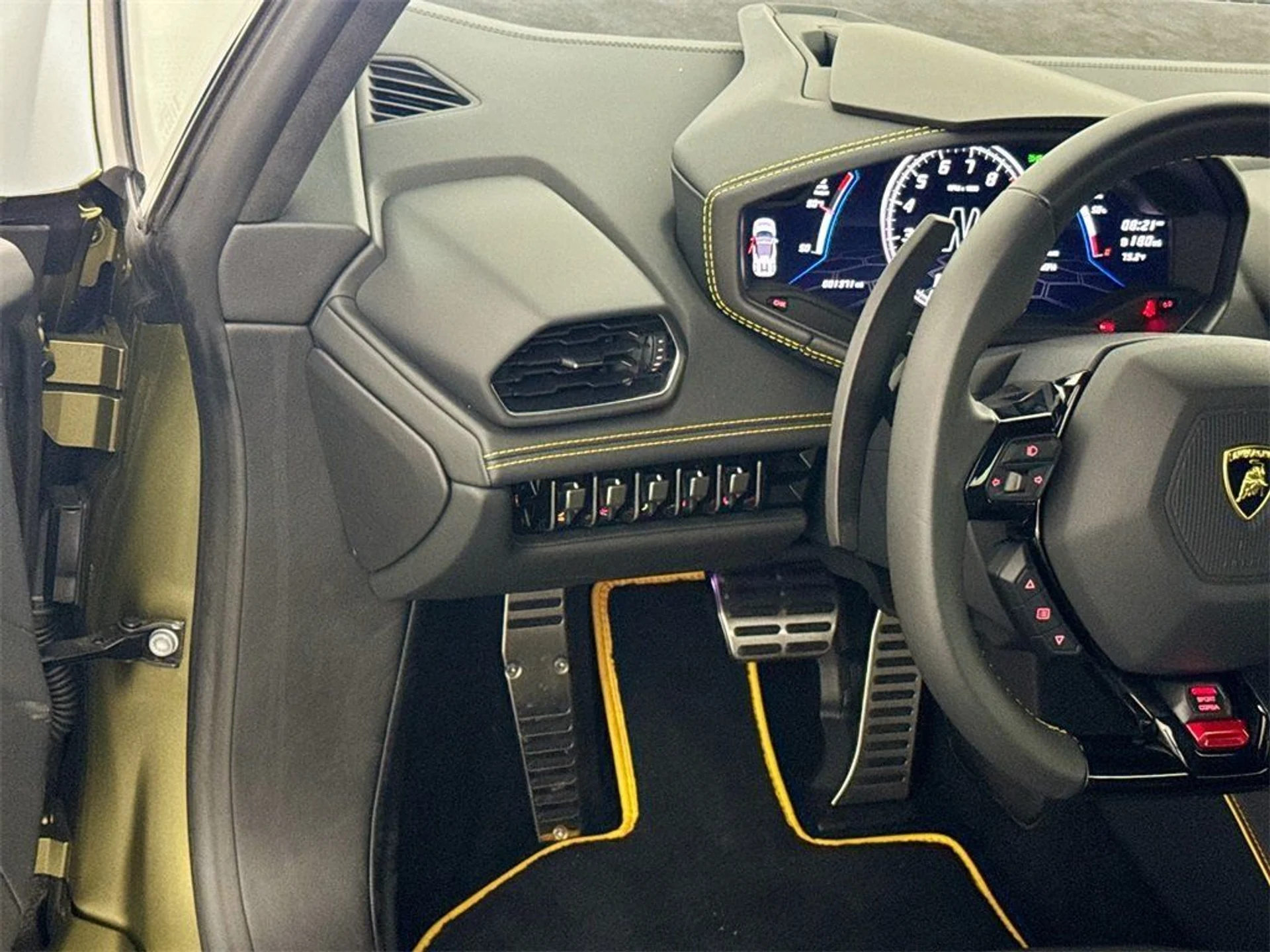 mph009_731123381_178e3d259ae1f6857eb6e5ea8ee0db1b_24650ab8b7