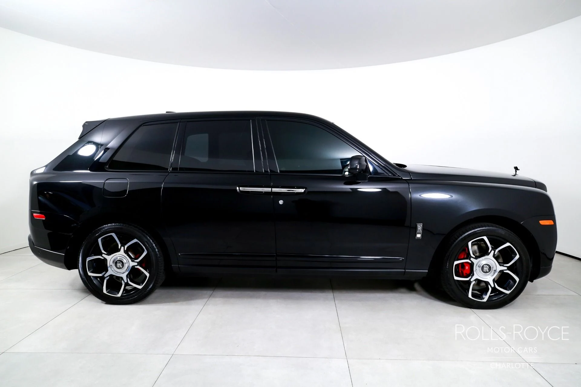 mph009_736276977_Used_2020_Rolls_Royce_Black_Badge_Cullinan_1789143173_b7d32ae2cf