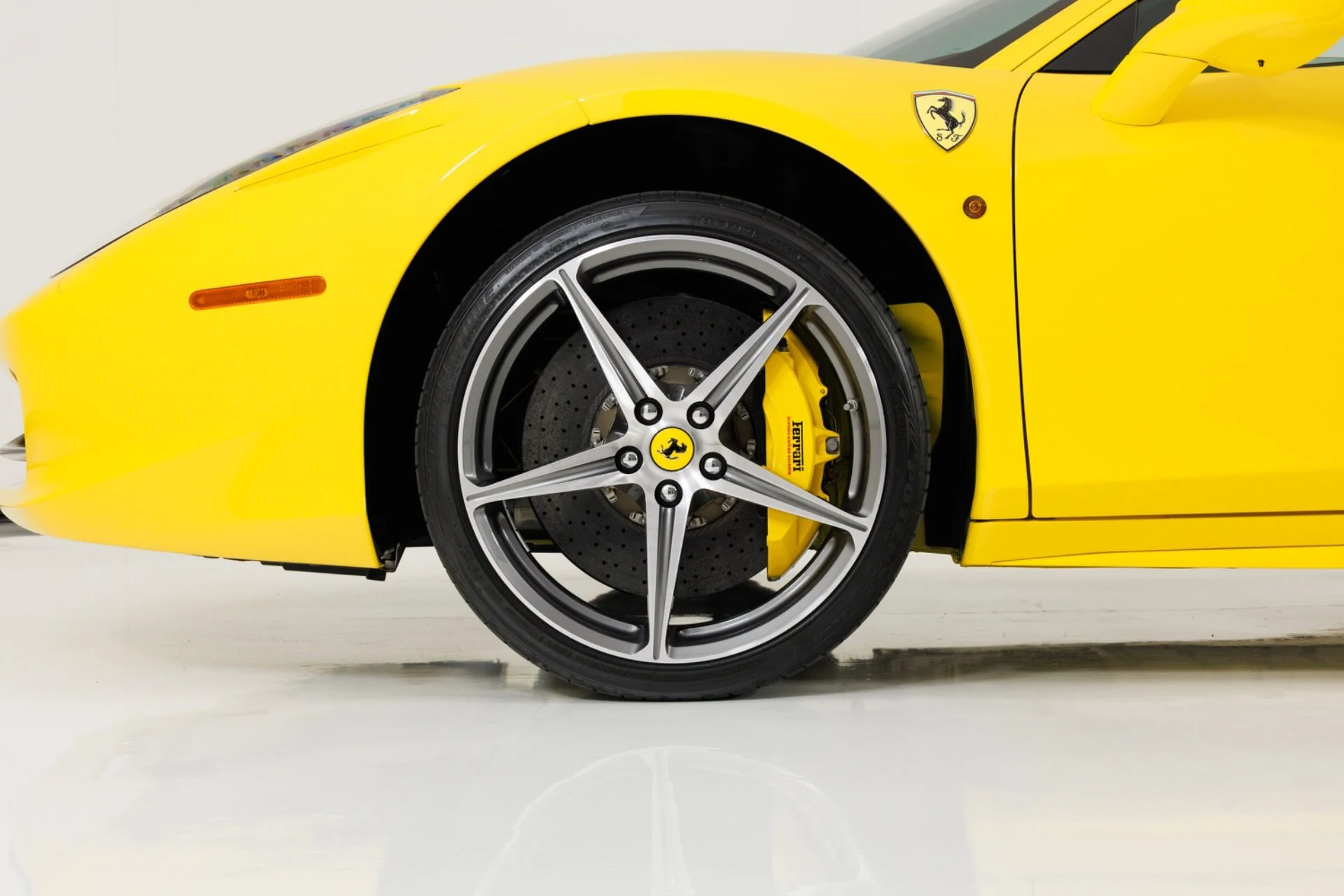 mph009_757371659_Used_2011_Ferrari_458_Italia_1779137261_549a4558b4