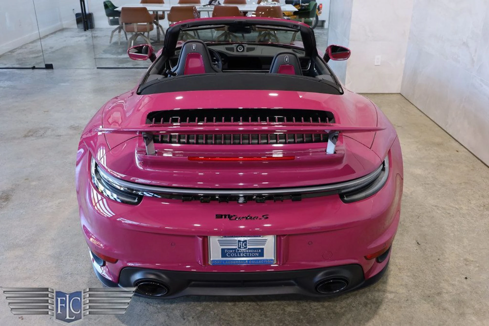 mph009_758440161_used_2024_porsche_911_turboscabriolet_9689_22977527_10_1024_845265a720