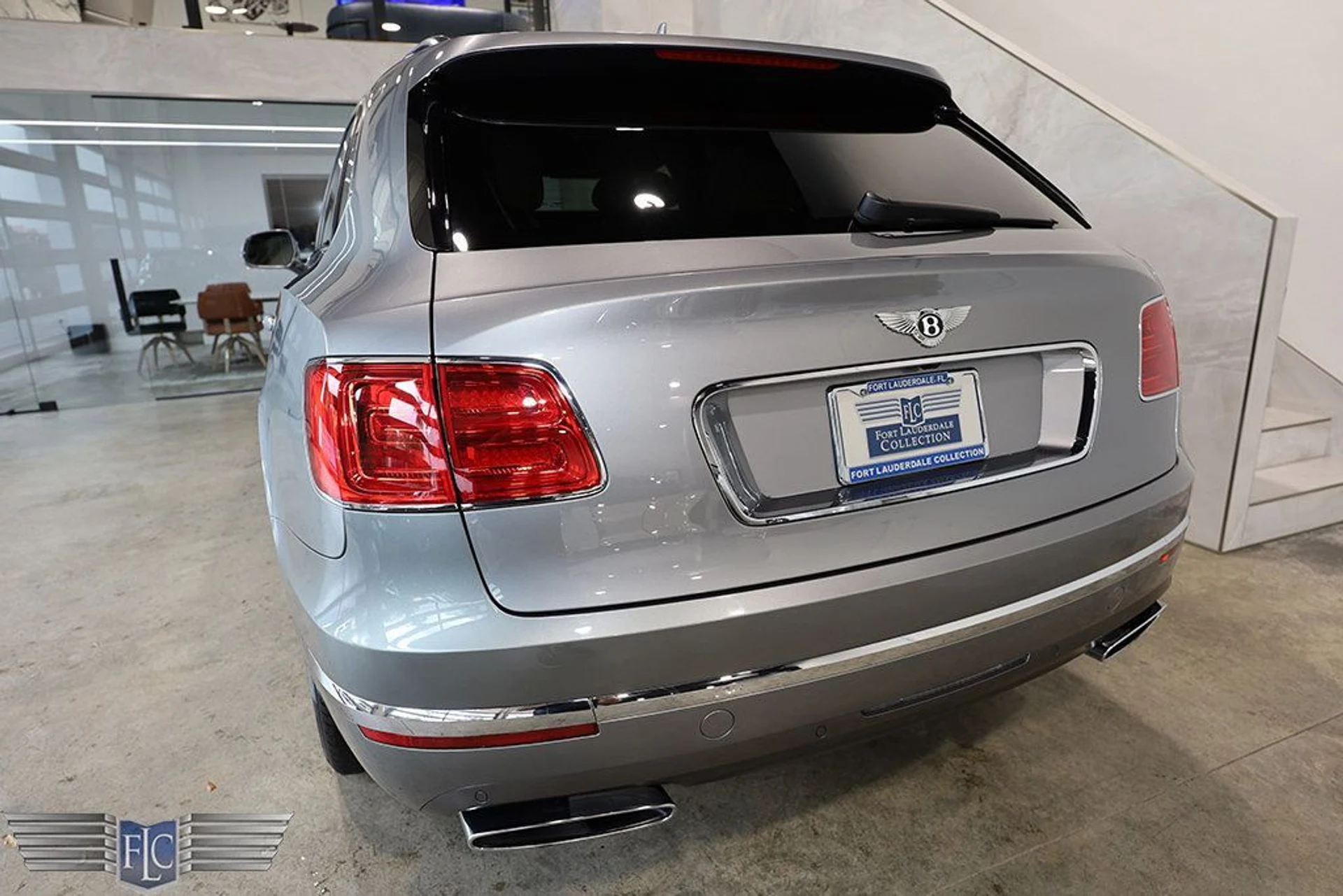 mph009_760249772_used_2018_bentley_bentayga_onyxeditionawd_9689_22935440_10_1024_ec14ae747a