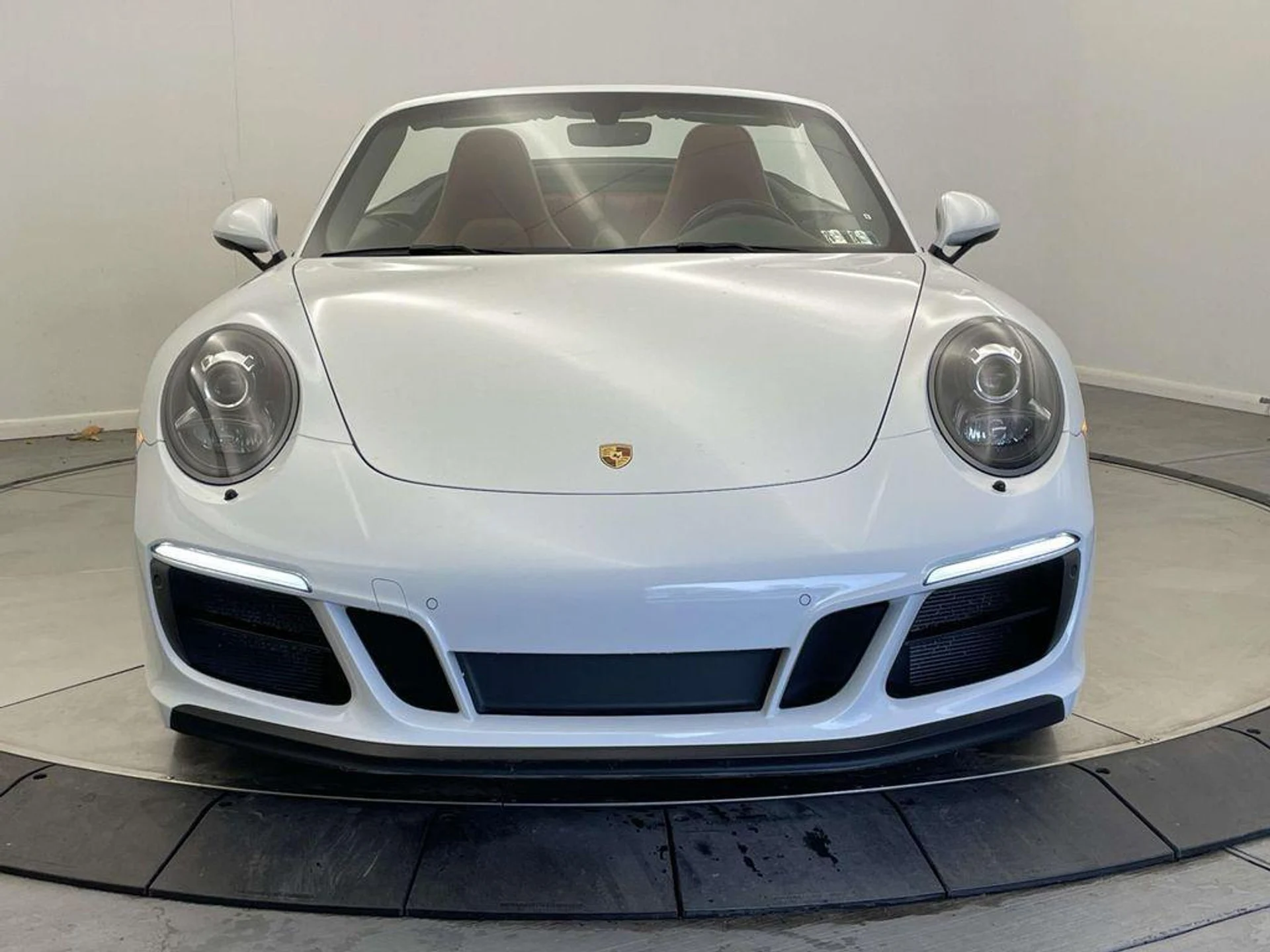 mph009_761679228_OTDE_Wrn_Jsj_Pqf_M5_Y0v_W0y_Q5w_U_5ec11601ba