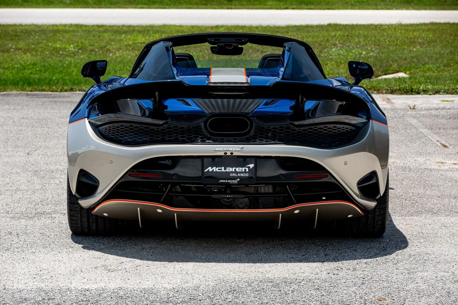 mph009_765323780_New_2024_Mc_Laren_750_S_Spider_7c460c37e6