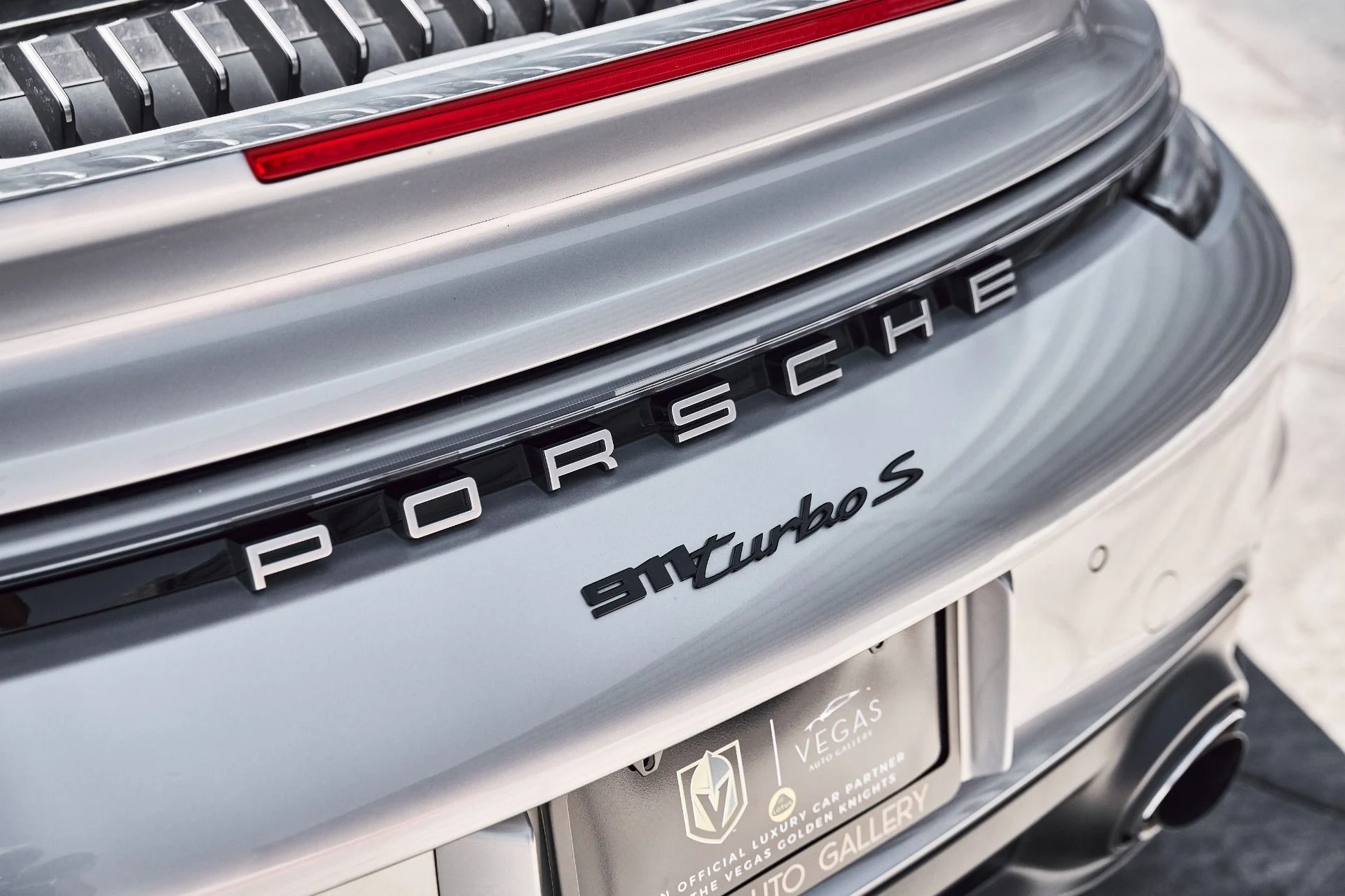 mph009_772314921_Used_2021_Porsche_911_Turbo_S_1780968308_6612dd4abc