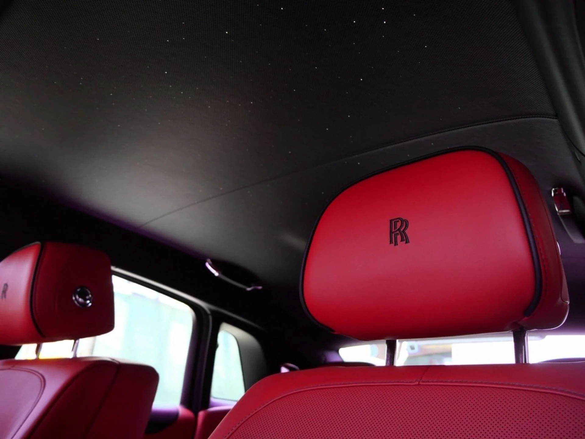 mph009_773631354_ac458b18304748d745274c1556ee8cdcx_088bedaebe