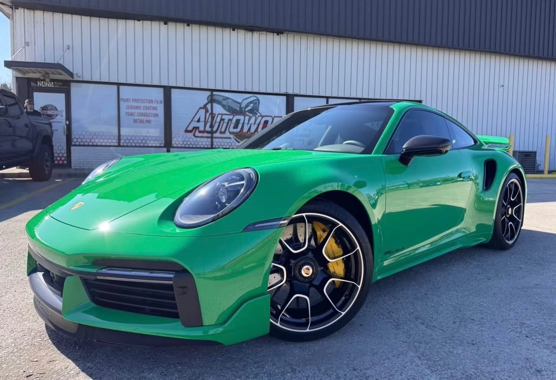 mph009_774095800_Used_2023_Porsche_911_Turbo_S_1754404866_9ed9079a0b