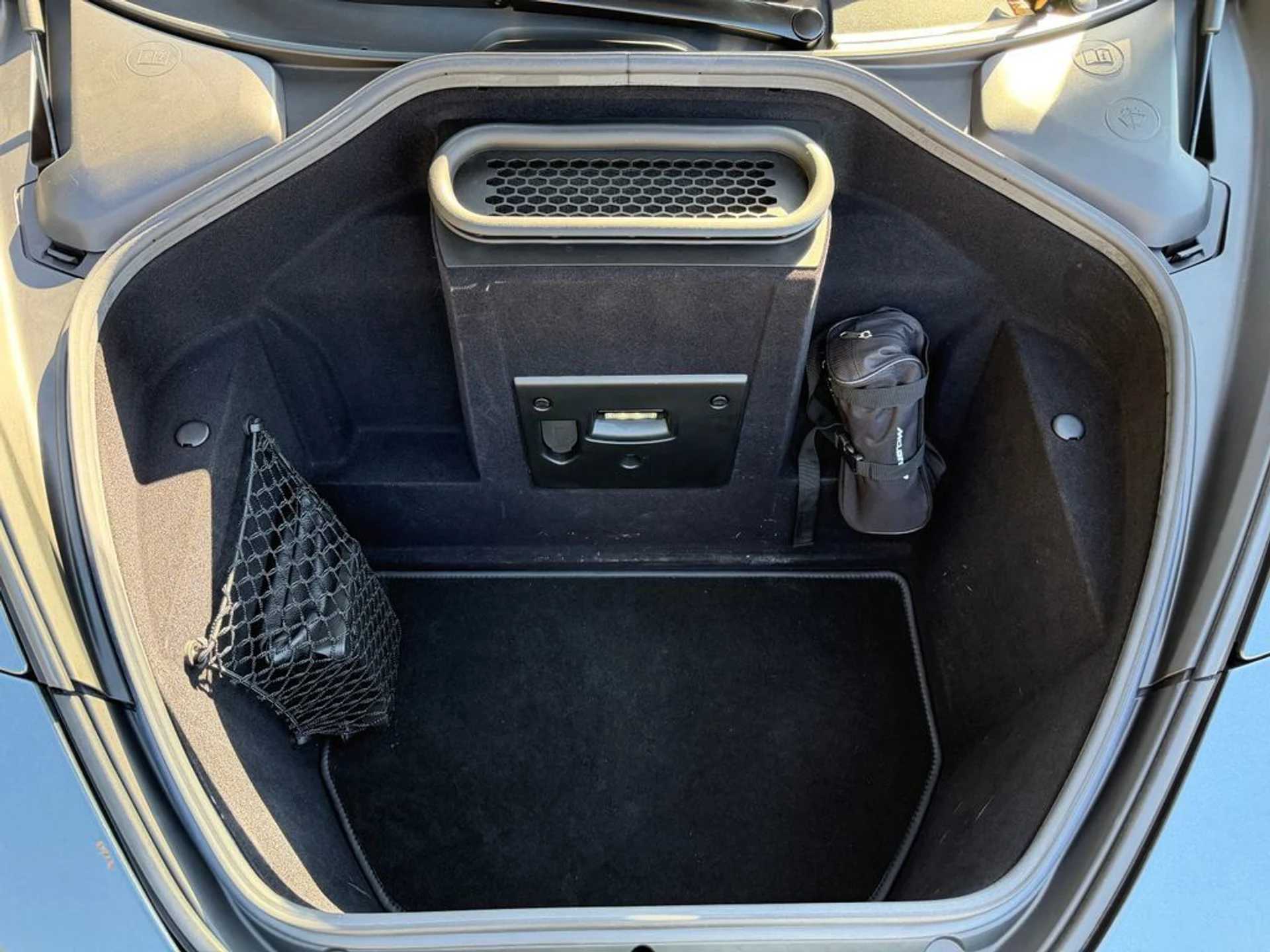 mph009_774847334_235cda7af02d433780dacdf6aad820a0_2e07d97225