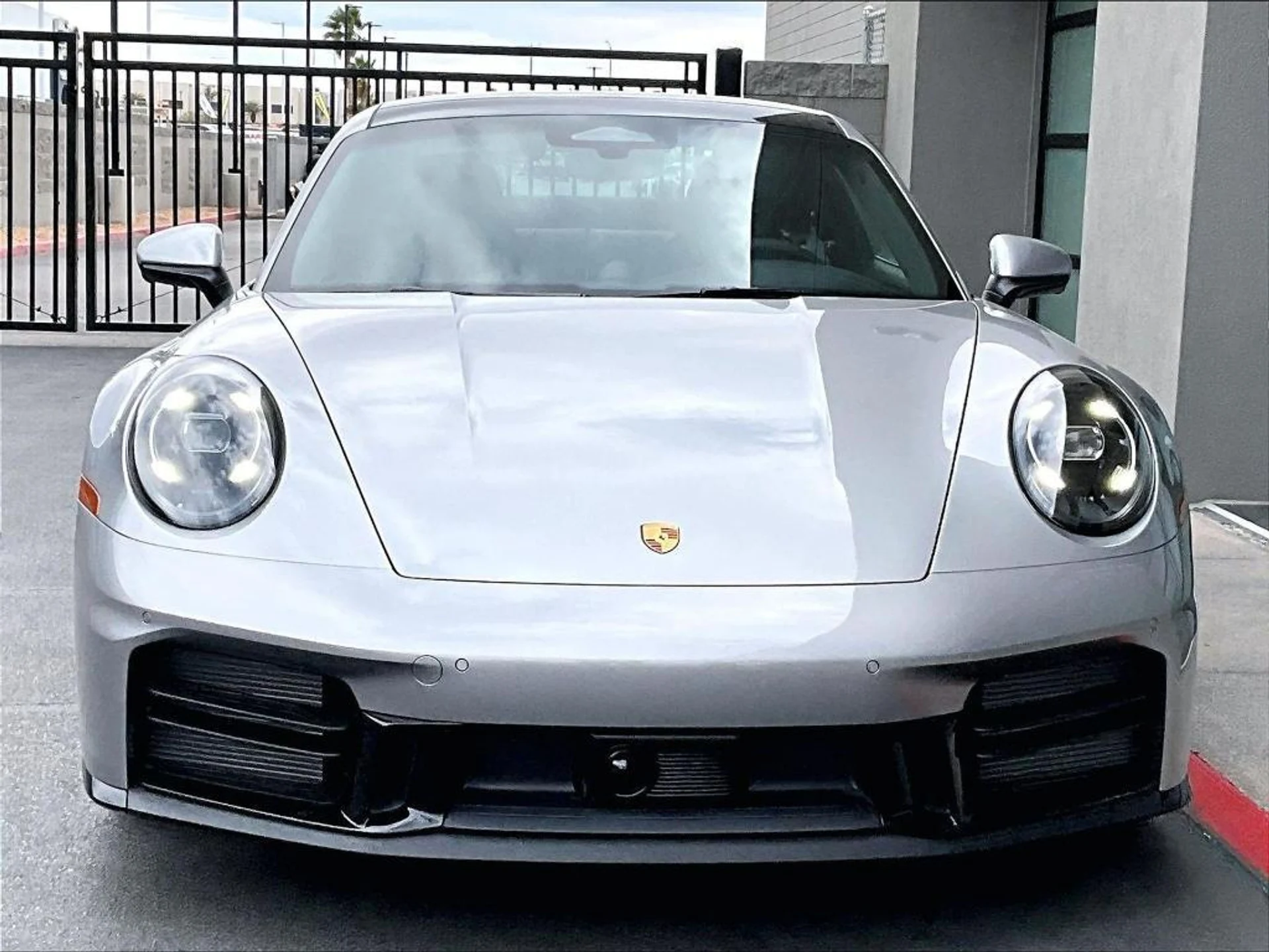 mph009_77885625_blaelerwv_U_Xc_ZF_7_BN_Eq1e6ub0_Ys_d2fbe86111