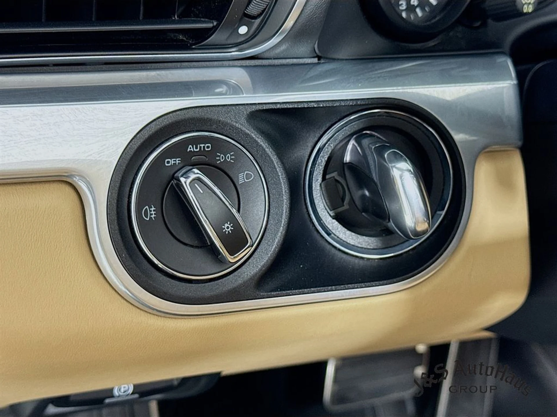 mph009_780419607_8n2bhs9po313ky4w7j5fiz7s79cg_cc3af0dc10