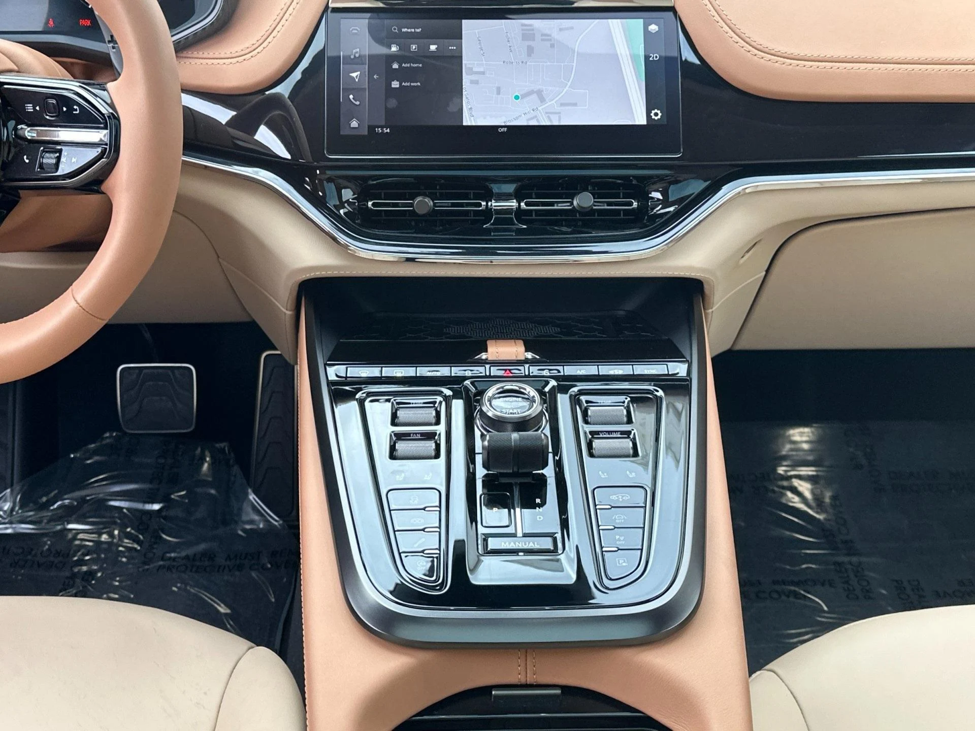 mph009_78826863_New_2025_Aston_Martin_DBX_707_1759500525_a1215d39ef