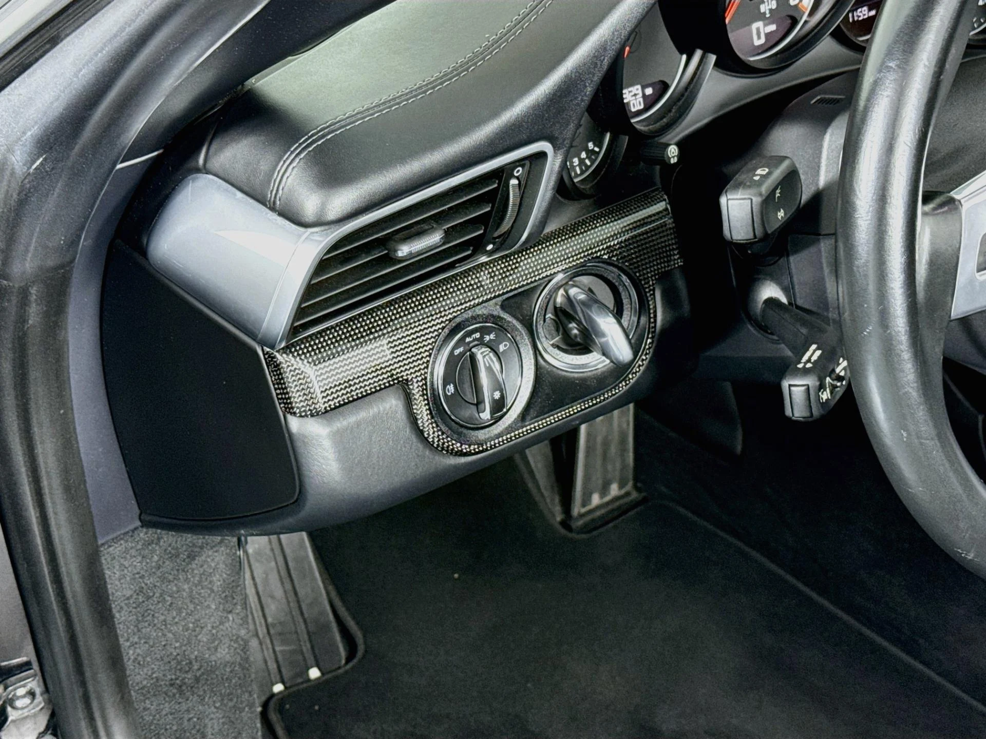 mph009_796833884_Used_2015_Porsche_911_Turbo_1792520589_32e25bb766