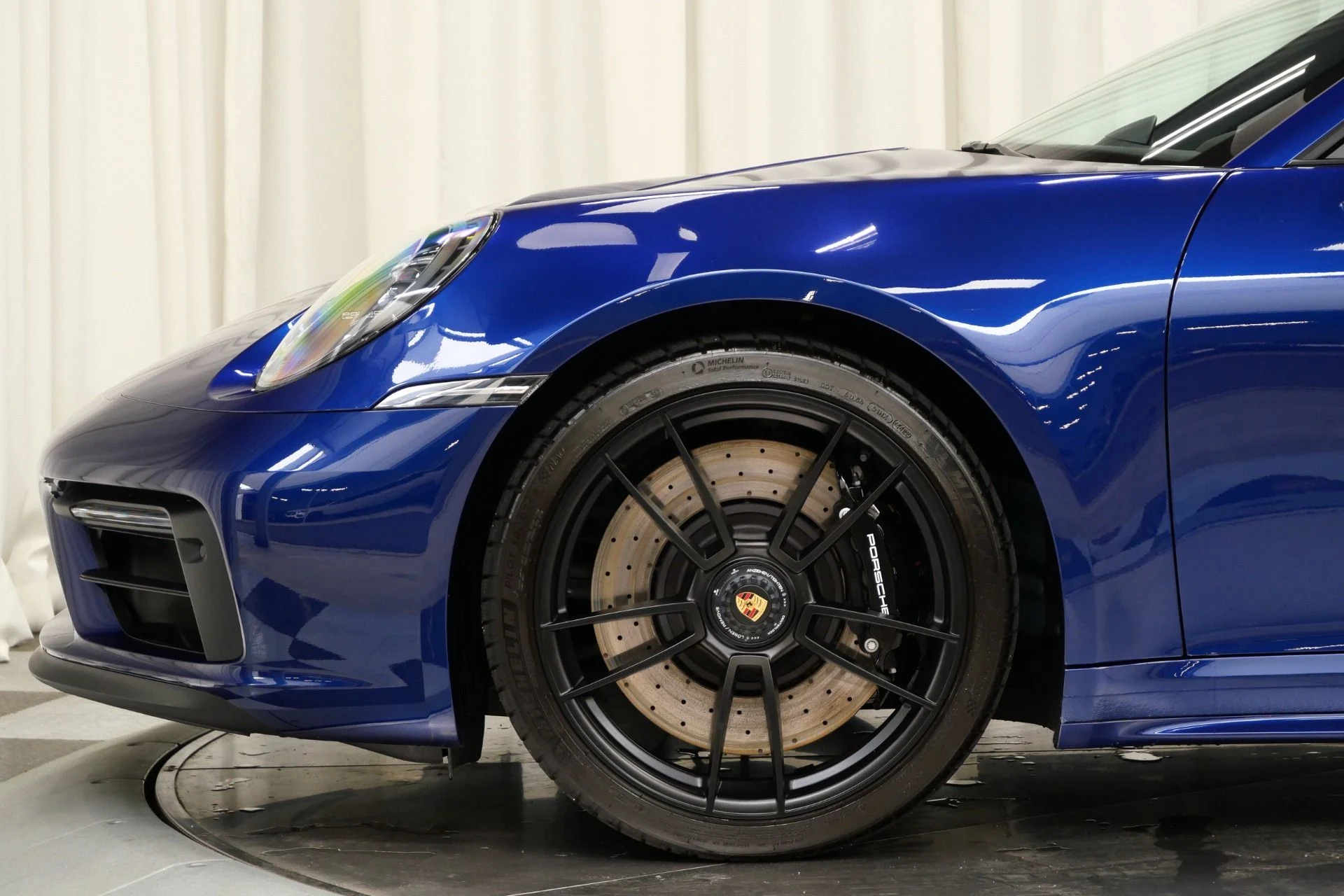 mph009_797972346_Used_2023_Porsche_911_Targa_4_GTS_1761682285_a239fcd66d