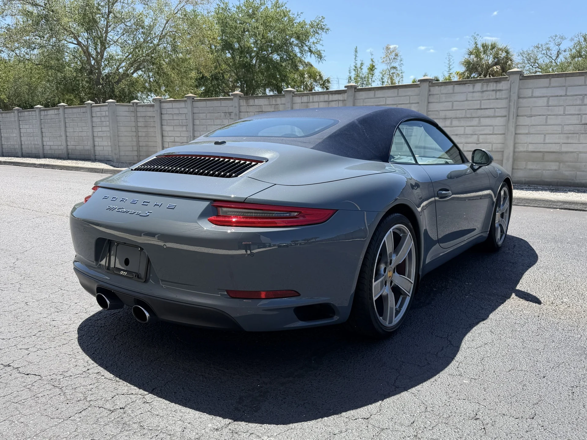 mph009_810235421_a29264a967fe0663f42bdfeff9c2634ax_5bc69c2389