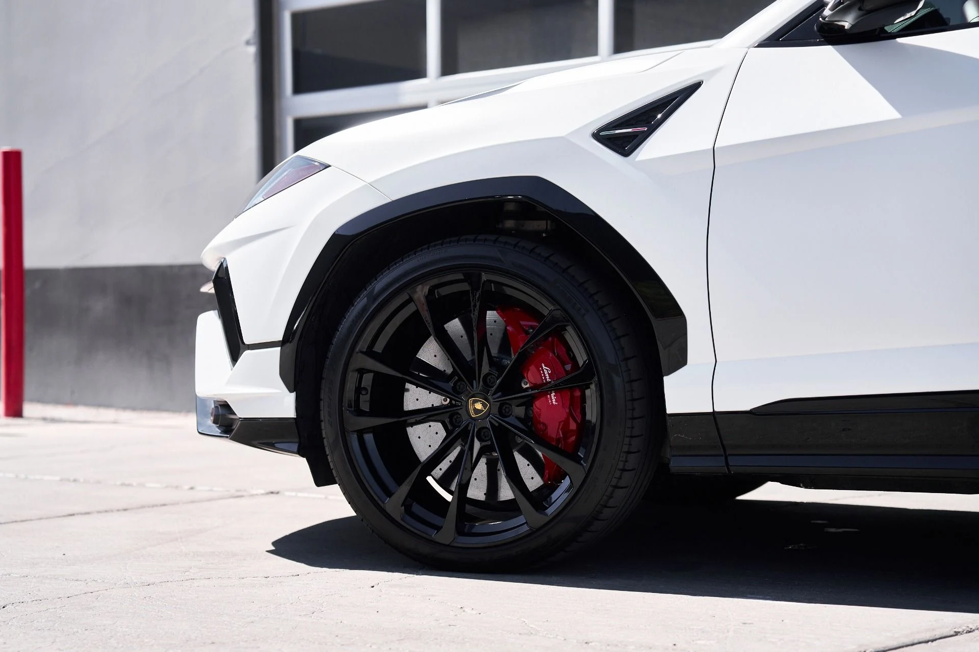 mph009_813801032_Used_2024_Lamborghini_Urus_S_1751401874_eca3b1515f