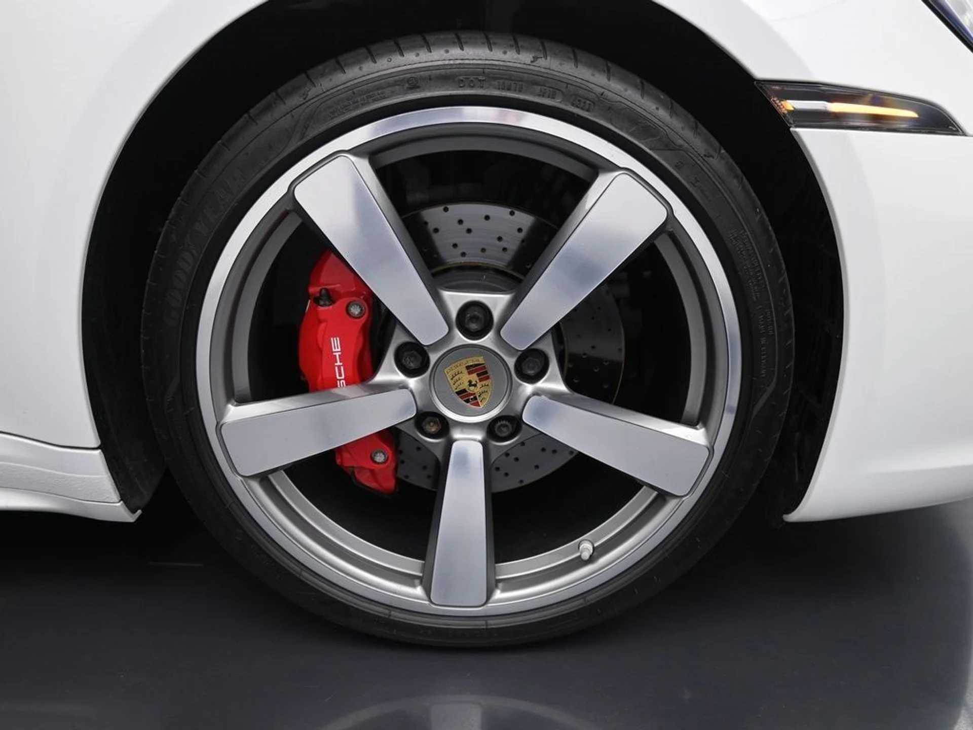 mph009_815194948_2e91f69233081e331d2d8a3b897c36db_3d85e54820