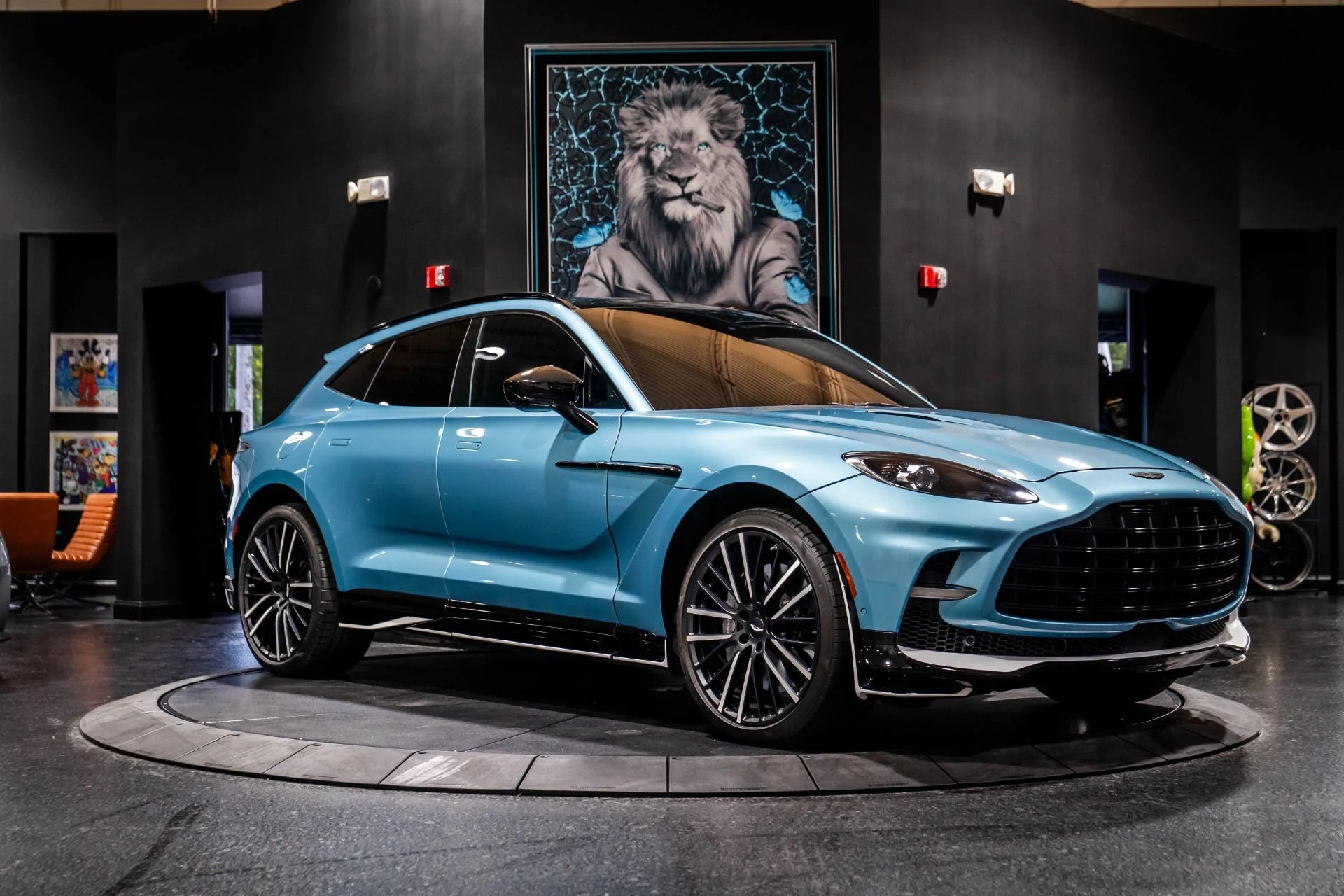 mph009_815547527_Used_2023_Aston_Martin_DBX_707_287586_MSRP_WARRANTY_OCT_2026_1787152917_0c01101088
