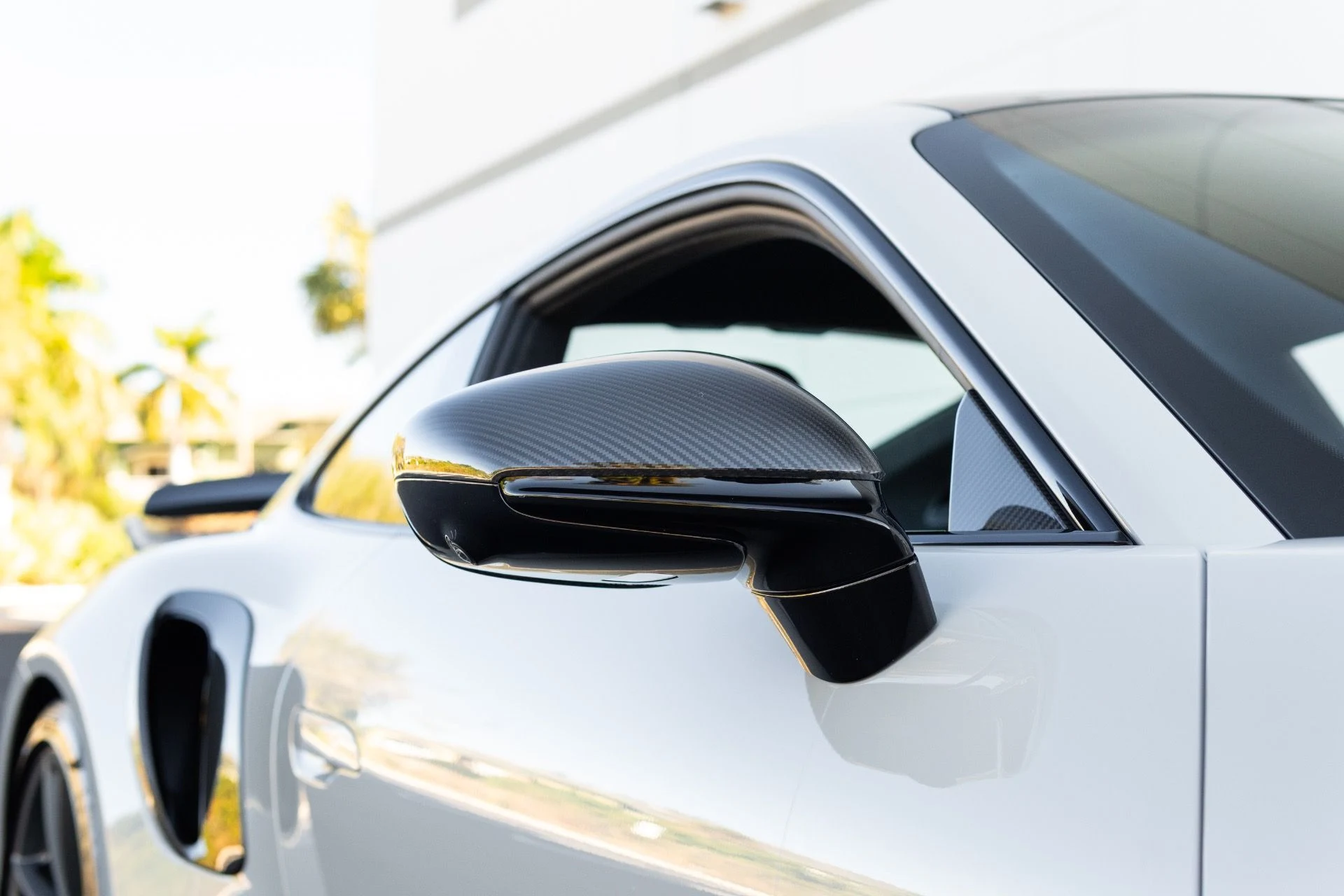 mph009_817656109_Used_2025_Porsche_911_Turbo_S_1770437423_85dfbeebd1