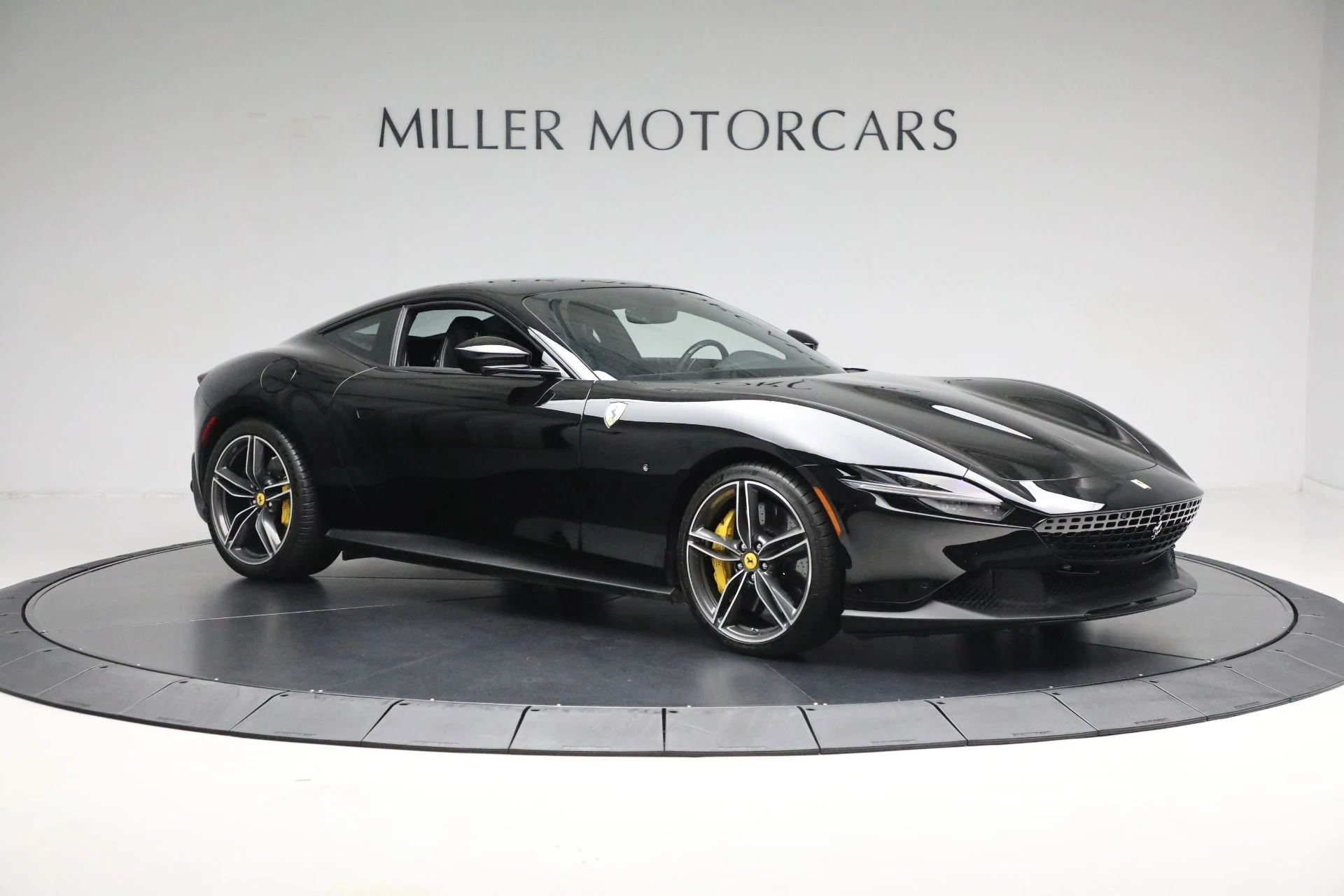 mph009_817848323_Used_2021_Ferrari_Roma_1723555192_fc07a08634