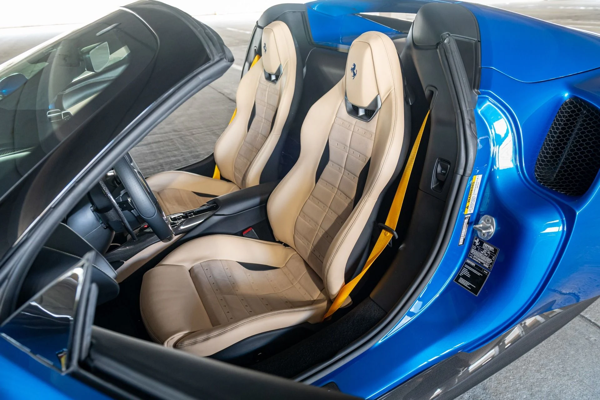 mph009_828655844_Used_2024_Ferrari_296_GTS_1761687517_db29e56ae1