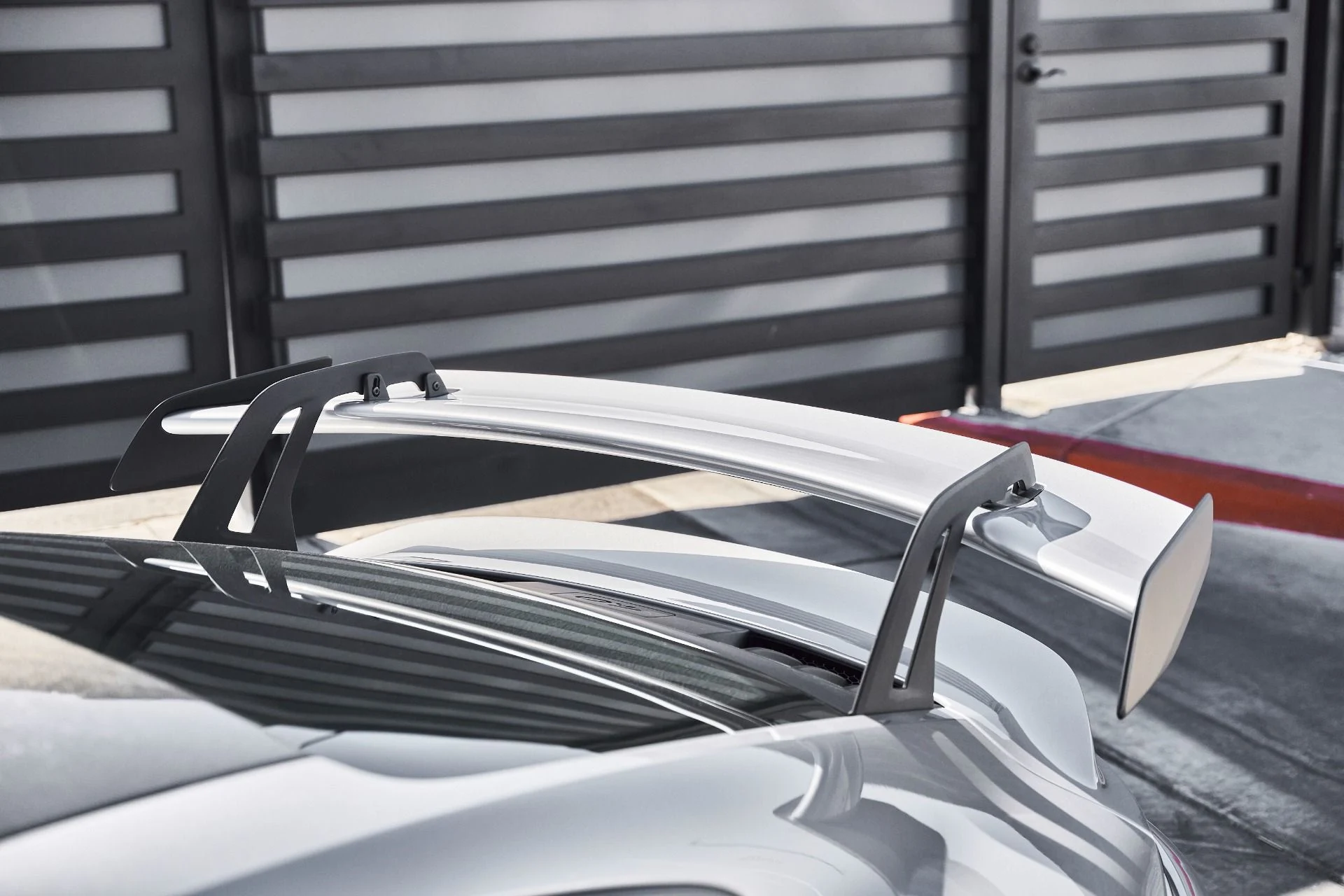 mph009_830255130_Used_2023_Porsche_911_GT_3_1776823131_88ba9bf9c4