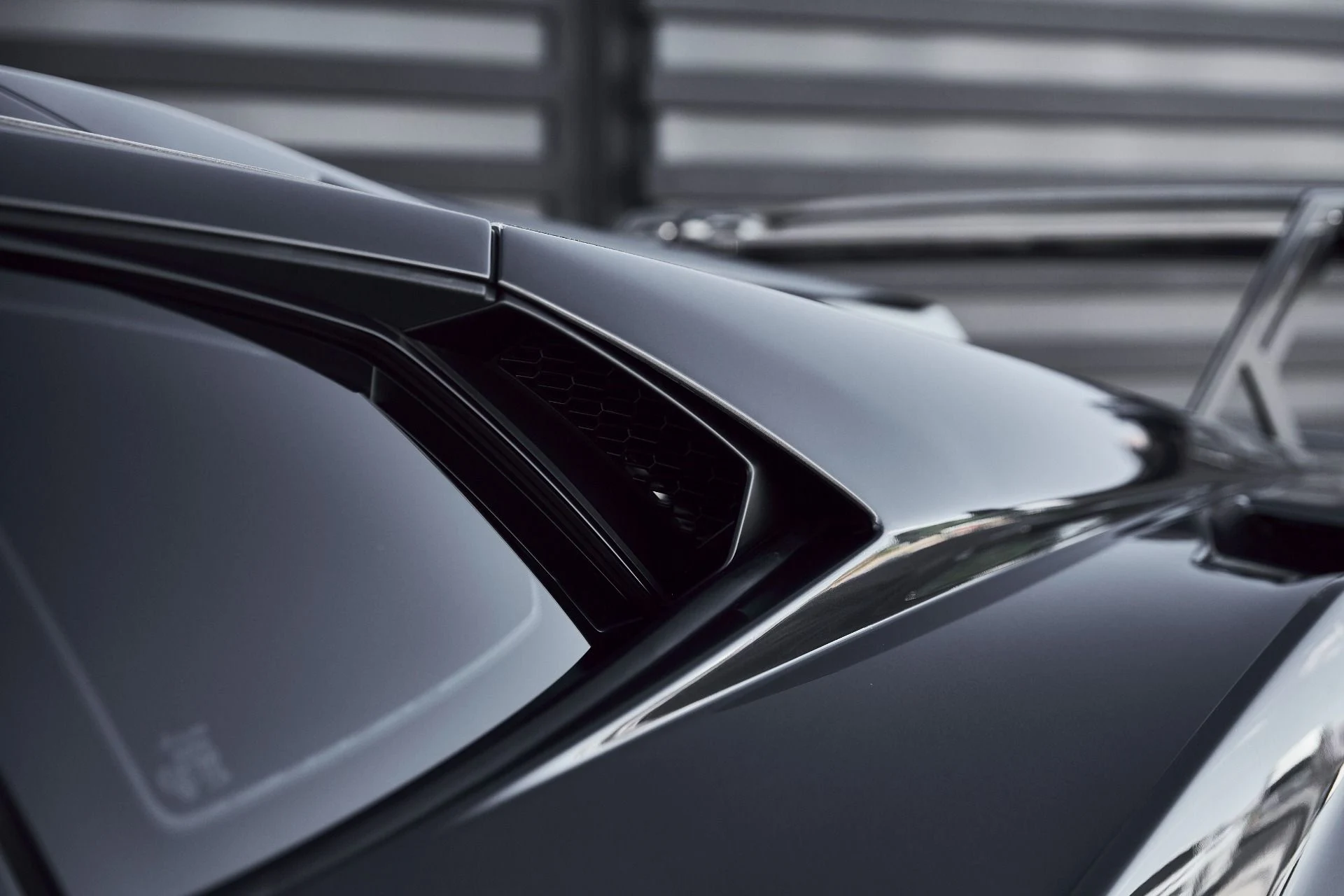 mph009_845592187_Used_2023_Lamborghini_Huracan_STO_Base_1771381264_f5b0335d30