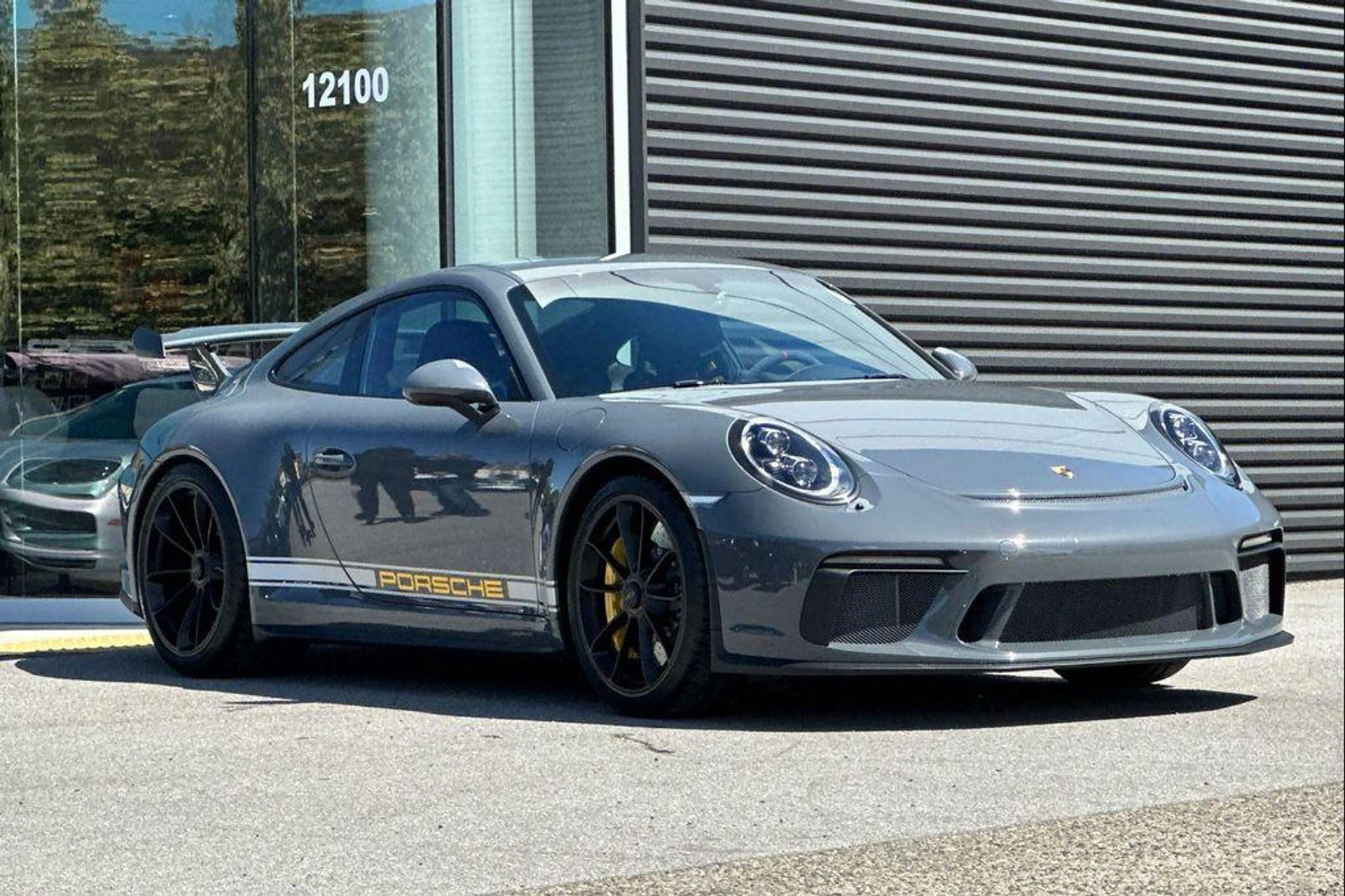 mph009_860682651_SG_Gyke_F72og_BRZ_Gq_Y_C8_K_kxq_DE_1fd60003fa