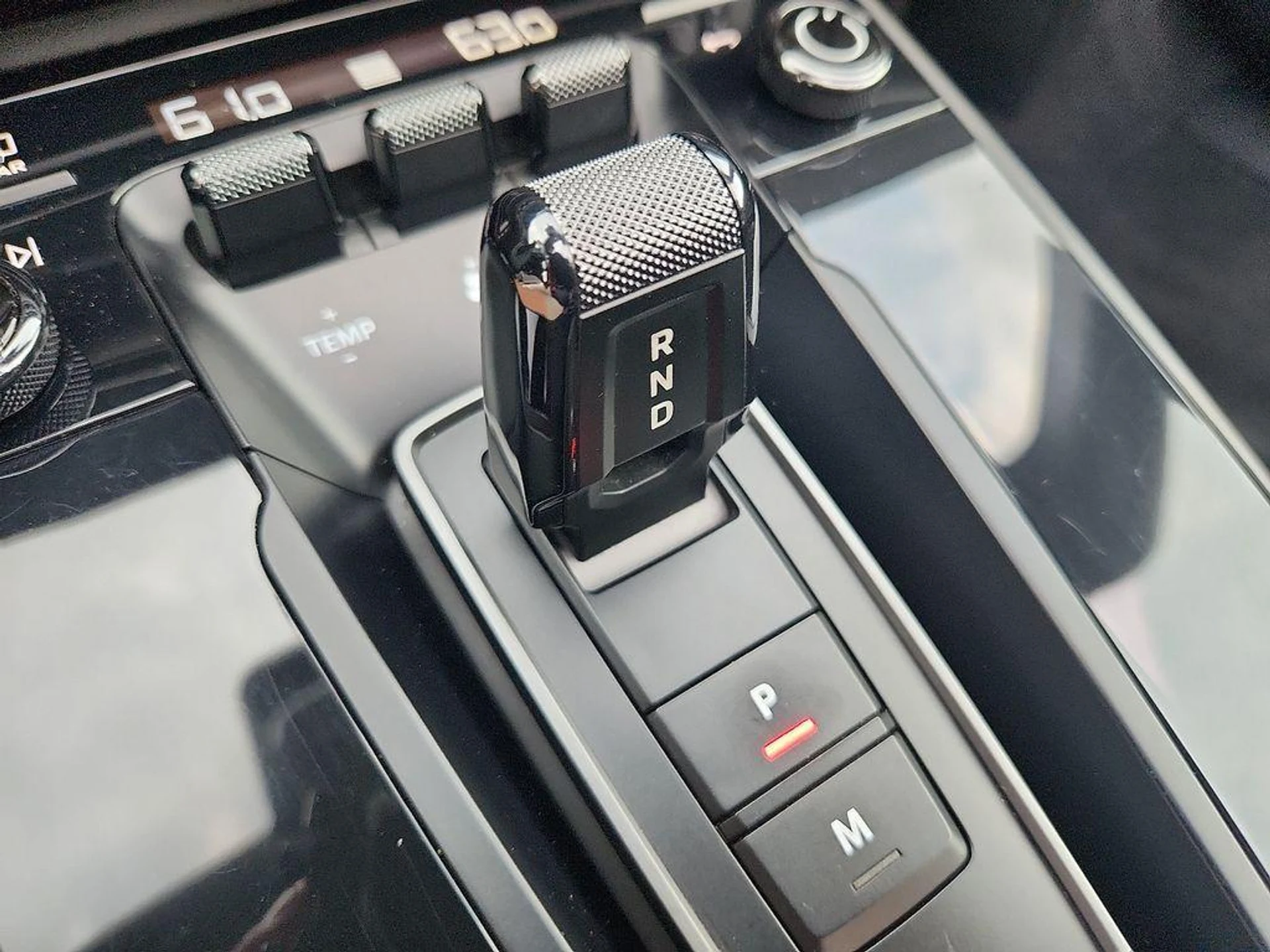 mph009_864494564_a_3_Ot_WX_Ri3_W_Gj_D7d_Ph_NN_3knk_9_E_a96cc7460e