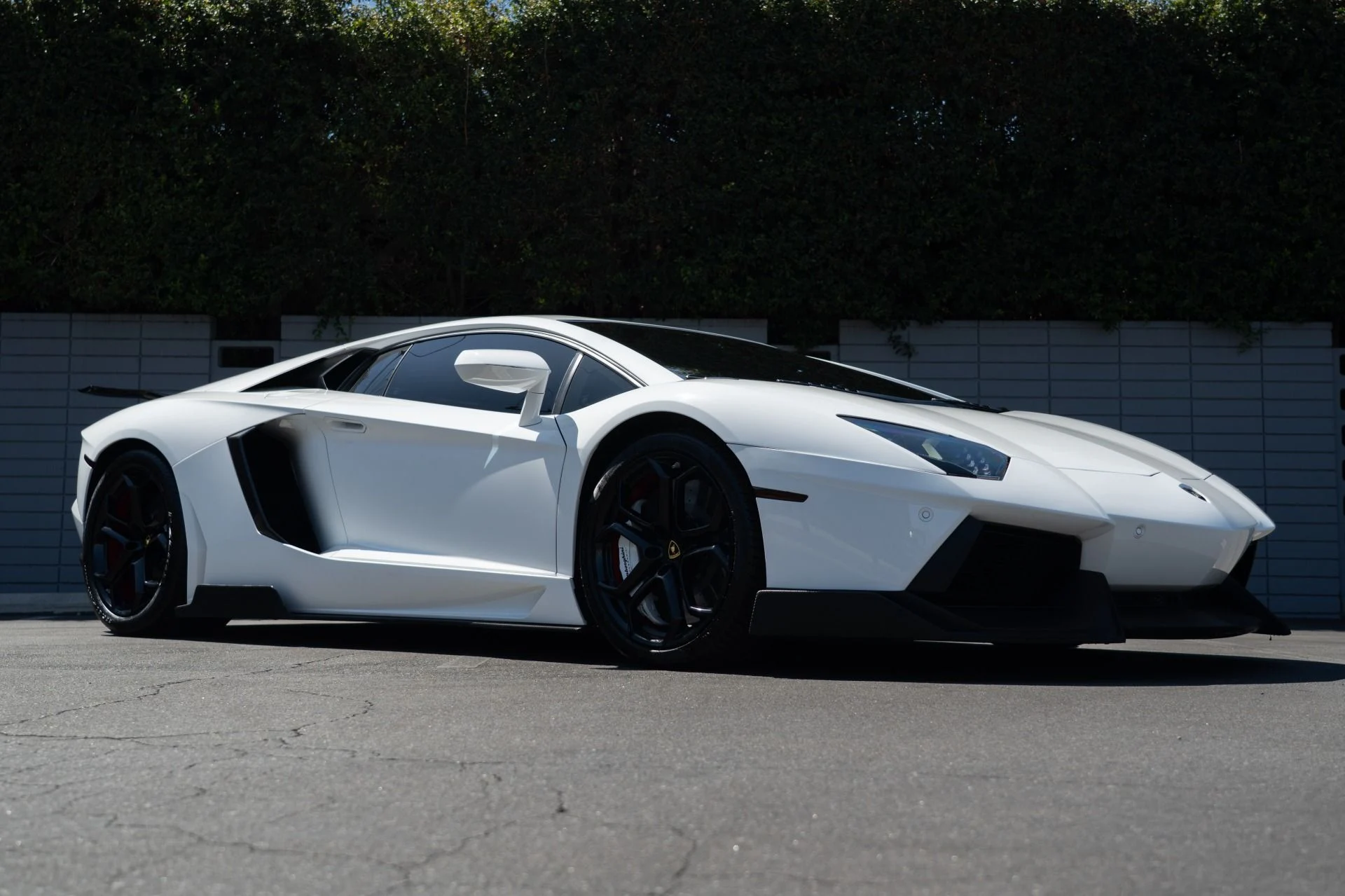 mph009_867158400_Used_2012_Lamborghini_Aventador_LP_700_4_1757453285_f9c7d7bf0e
