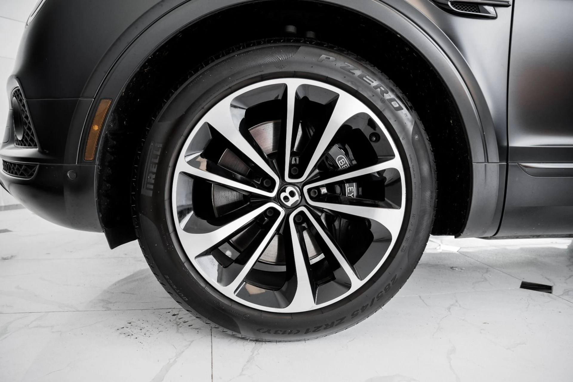 mph009_872235551_Used_2017_Bentley_Bentayga_W12_1683659120_934e8ce224