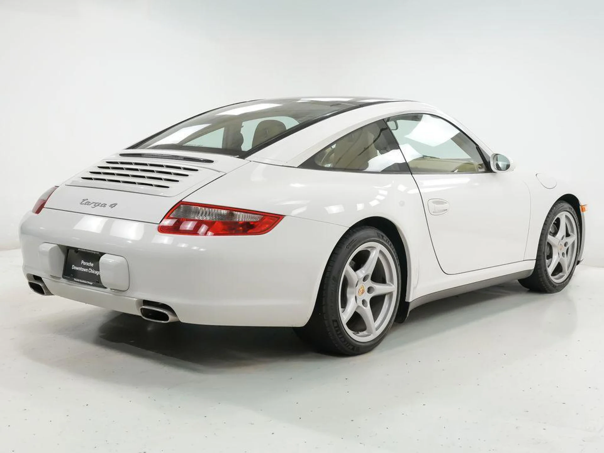 mph009_872237263_Ub_R9zh6_B_Ds_RMBT_Kg_LZ_Gkxct1_Cw_f3d24df0da