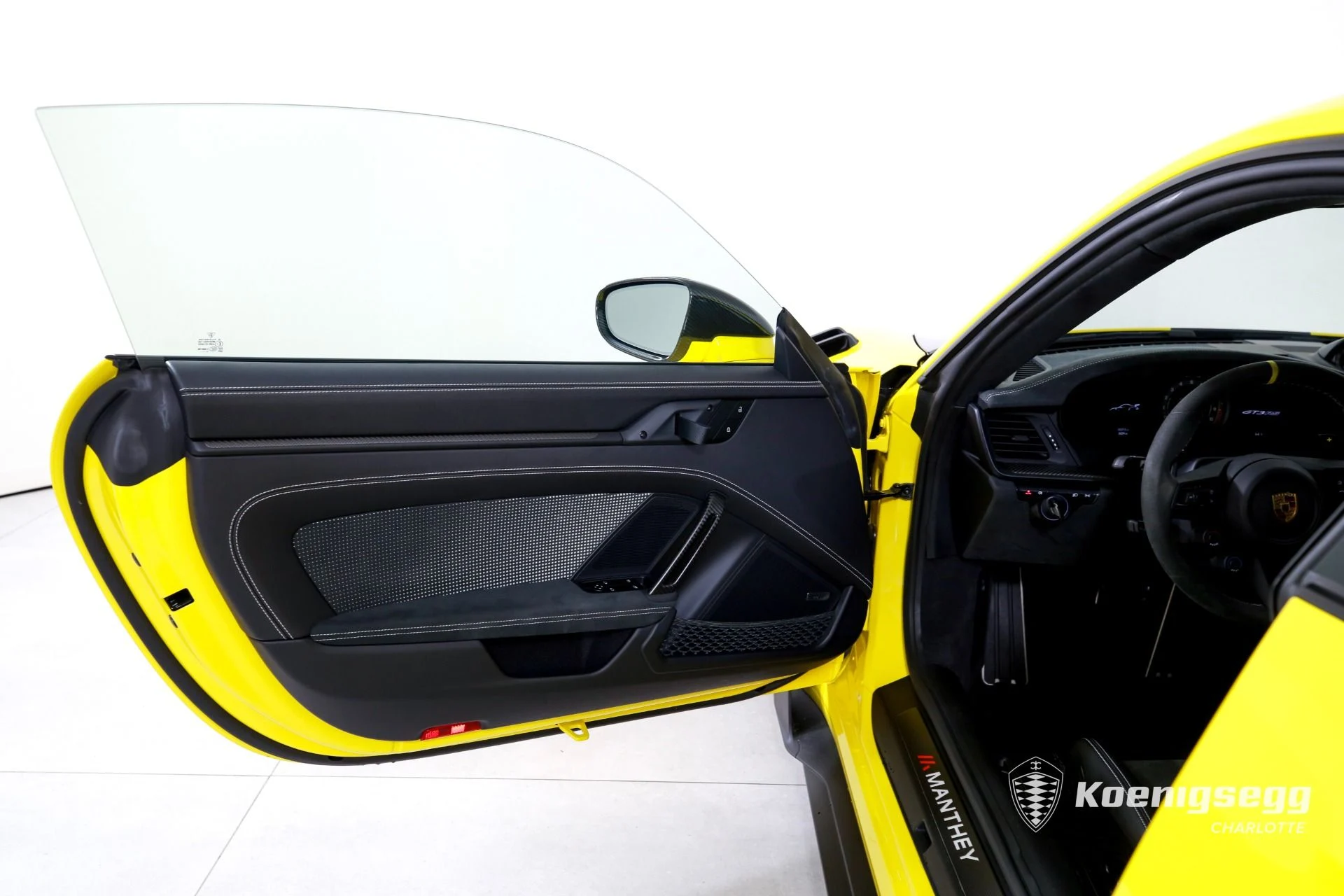 mph009_874667889_Used_2024_Porsche_911_GT_3_RS_MANTHEY_1774641347_6020a1a904