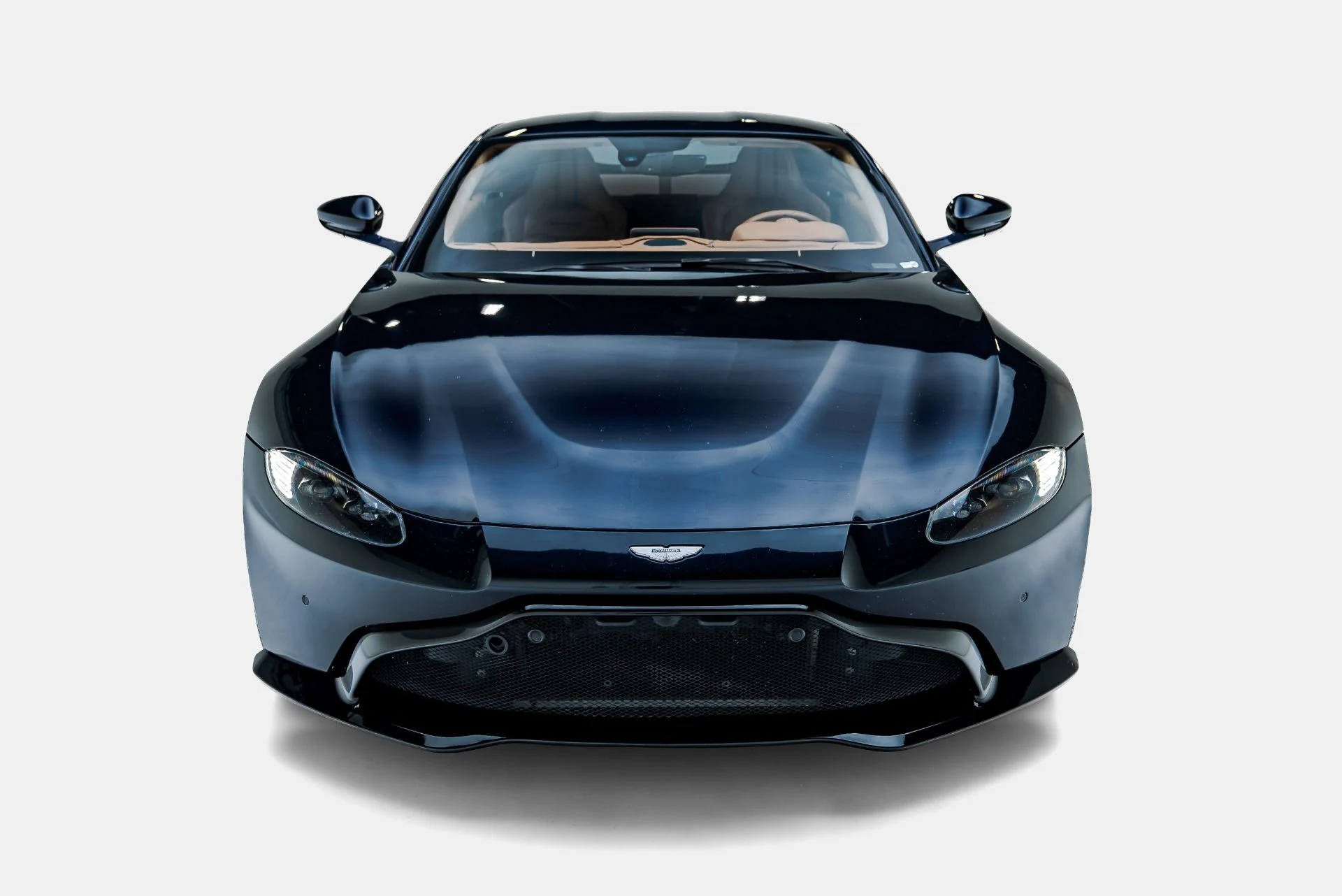 mph009_87787272_Used_2019_Aston_Martin_Vantage_1793290898_f2b3452df5