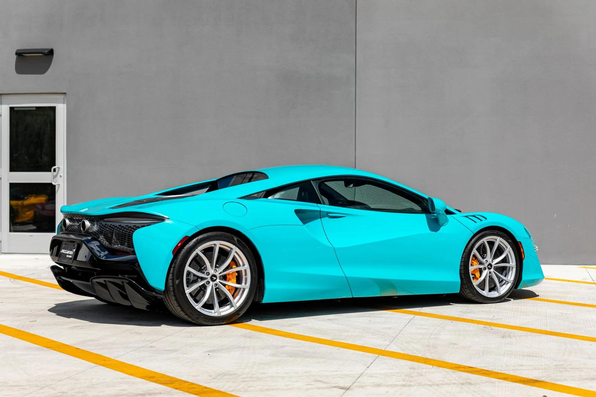 mph009_881930372_506_p10_l_dda8d22380