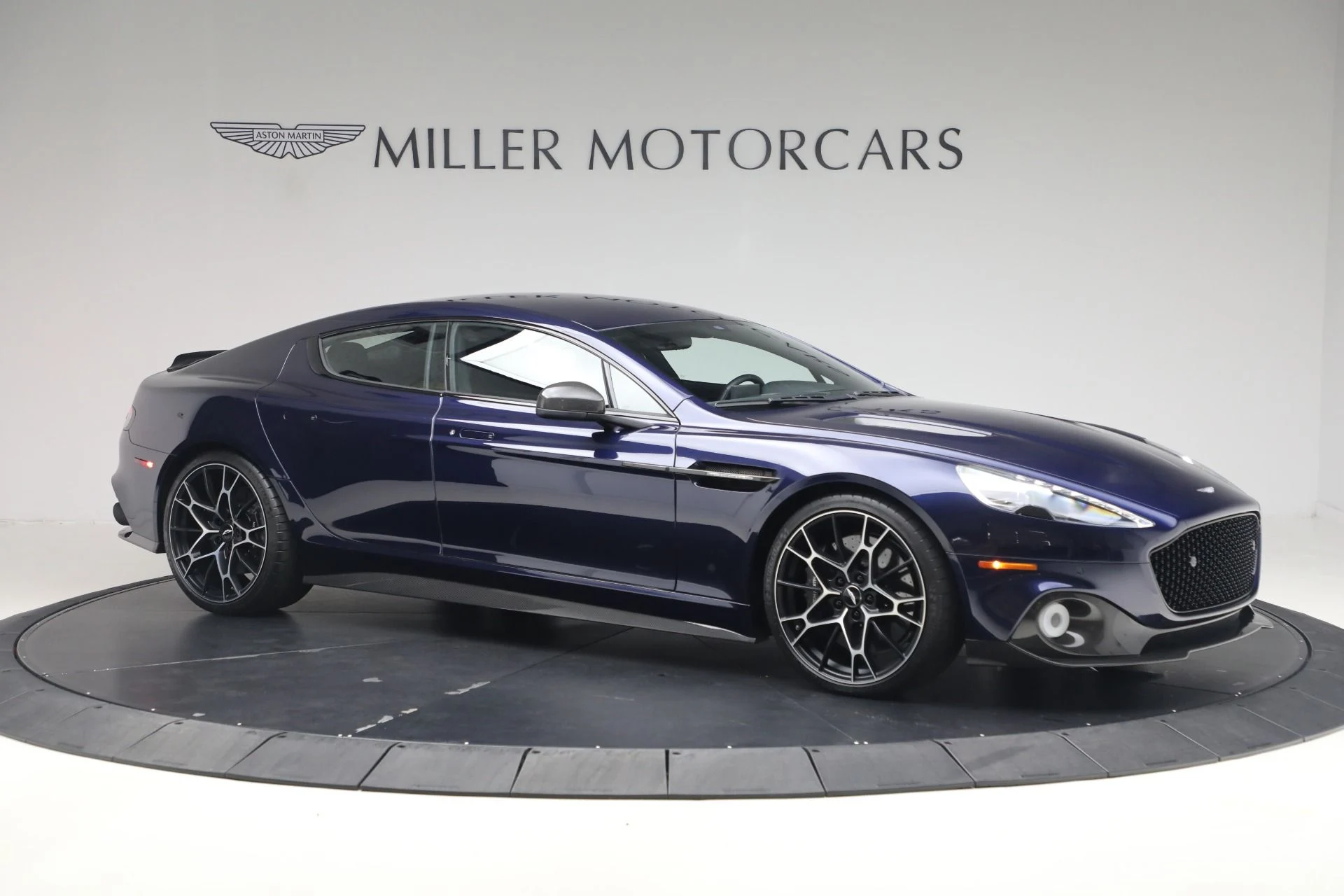 mph009_885926166_Used_2019_Aston_Martin_Rapide_AMR_1792868062_bba5b0dfbc