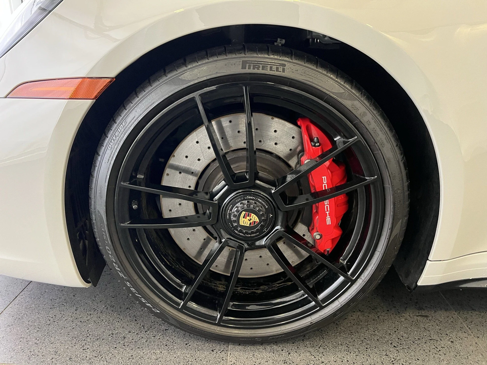 mph009_892024504_4a8d3e9fc60c6aa02f94d32665eba33cx_505714bd57