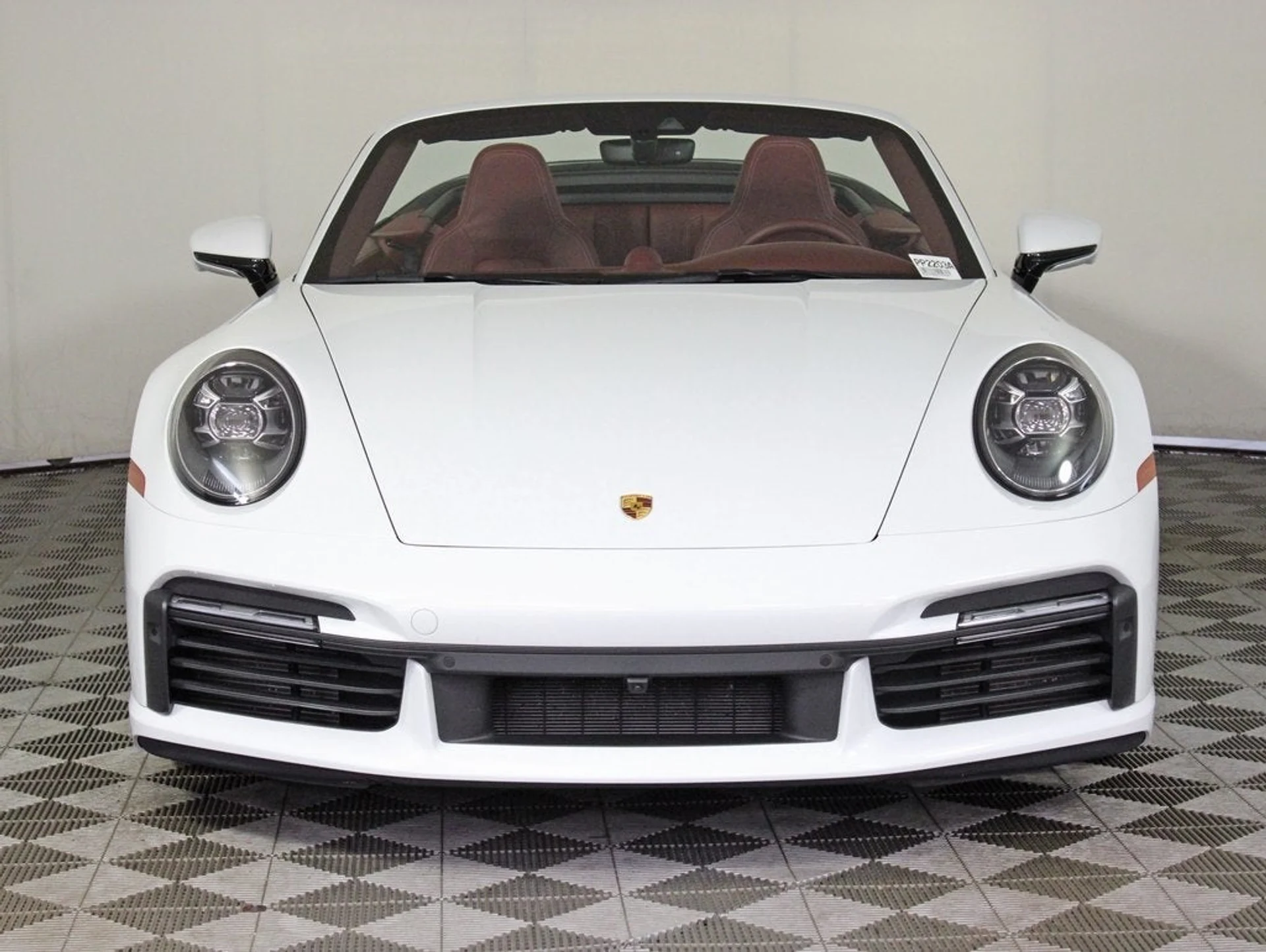 mph009_897390088_10_02f8c09421