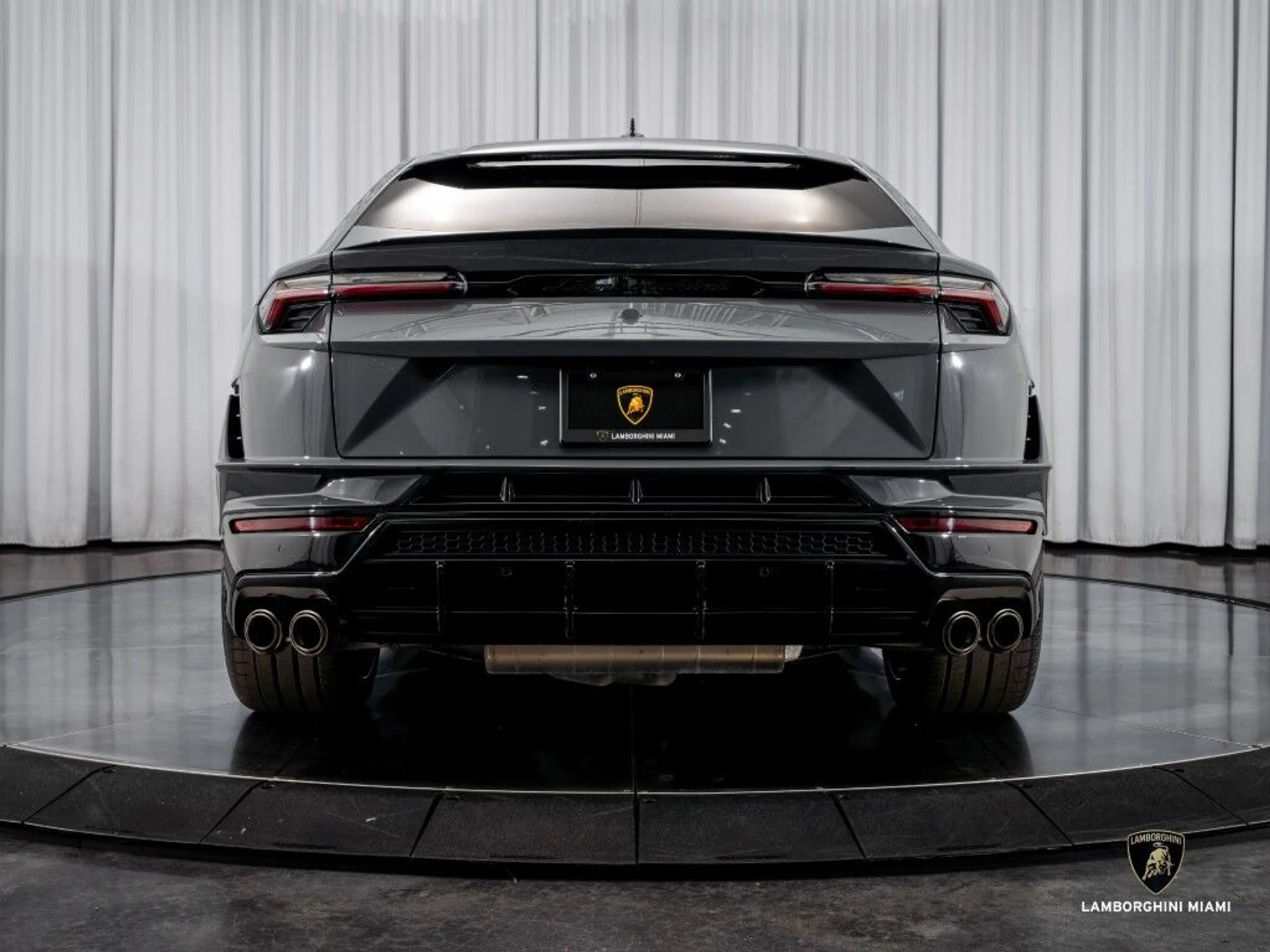 mph009_898043755_61f81d6e63089f493450b96d1c93014b_cbfe3845c4