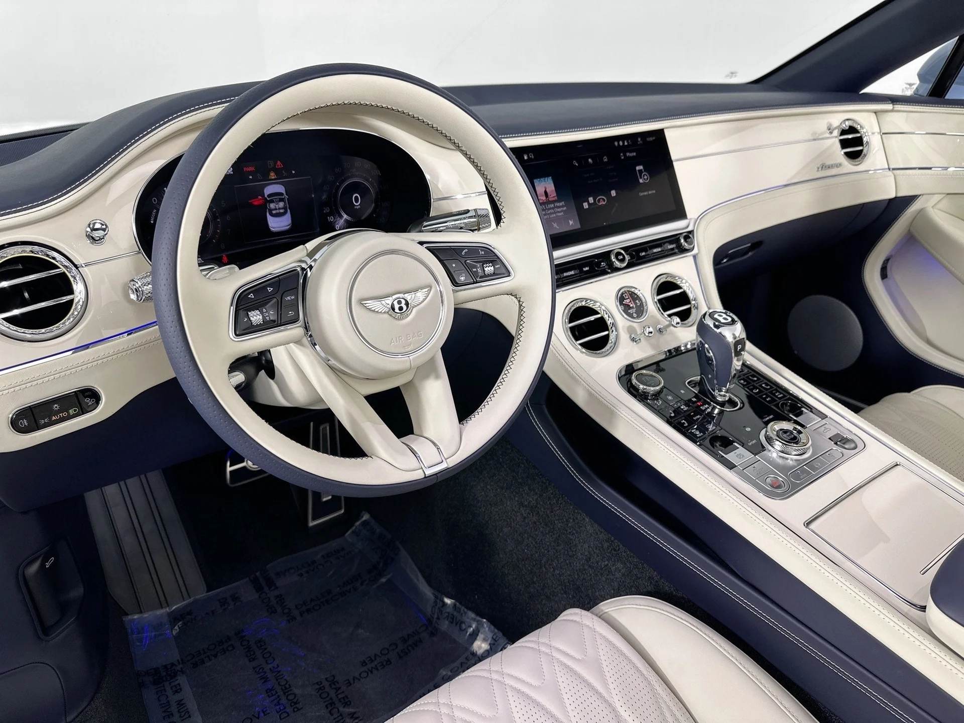 mph009_89971736_10_040cbab216