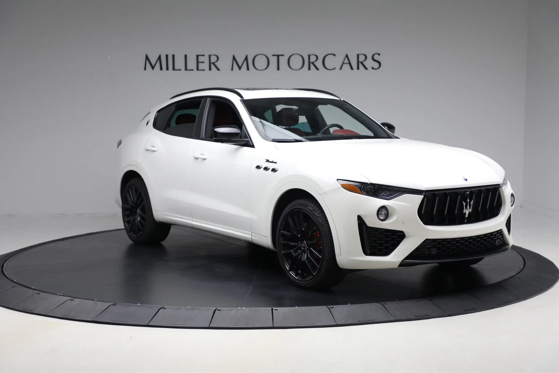 mph009_901063824_Used_2022_Maserati_Levante_Modena_1761157325_caaca0d12d