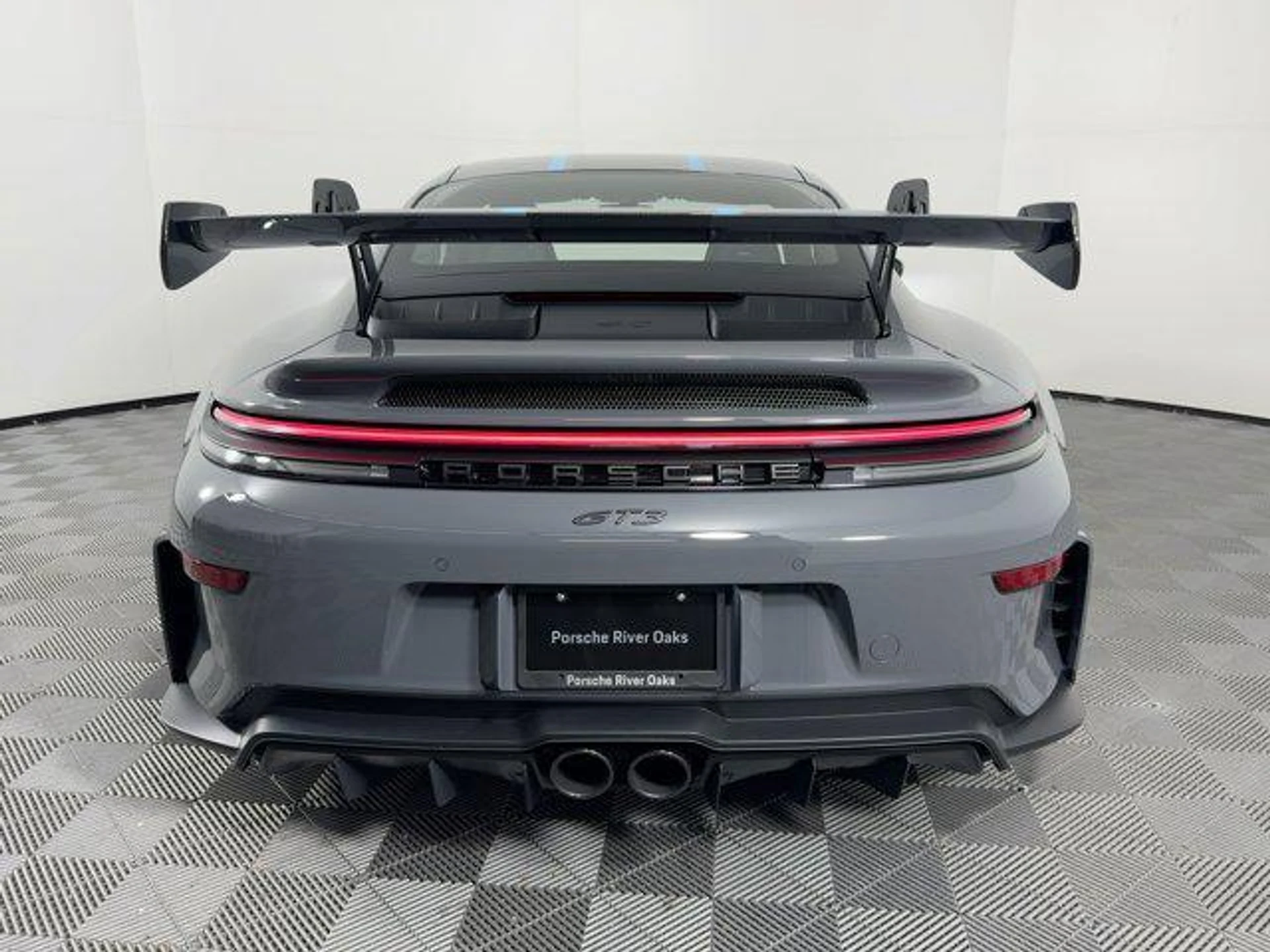 mph009_901185178_Y5_BW_20_O40tnd1m_Drvb0_W10_Ks_Qkw_3cdce888e5