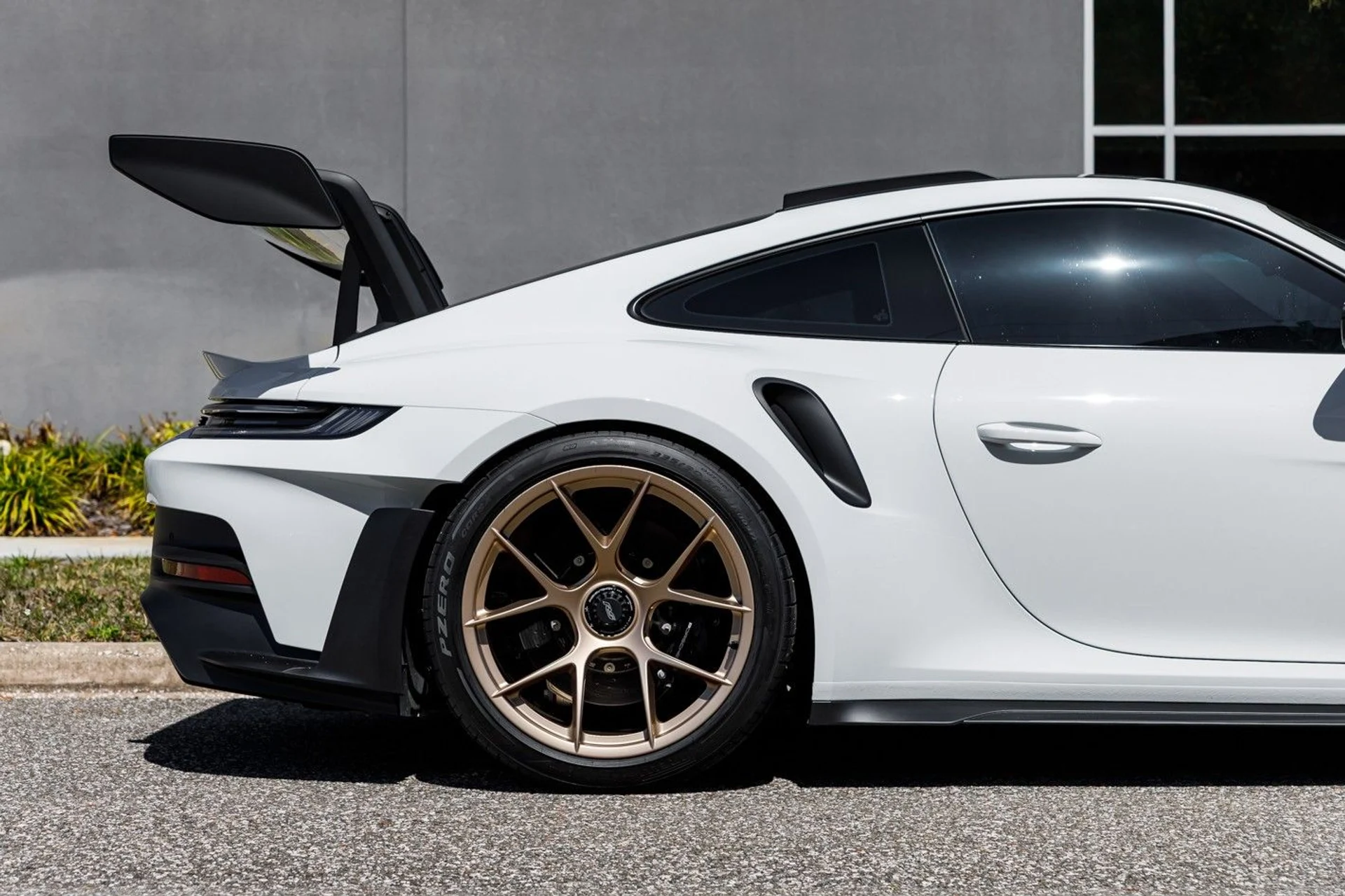 mph009_90204800_645_p10_l_94efe97c55