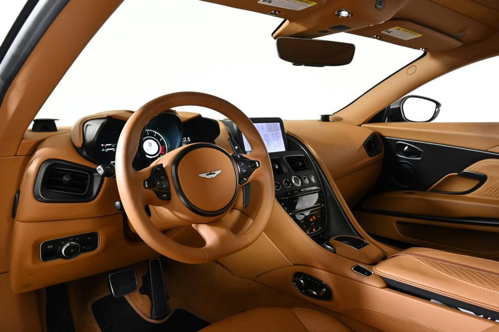 mph009_910166379_used_2023_aston_martin_dbs_ultimate_11350_22943347_9_1024_363022a2dc